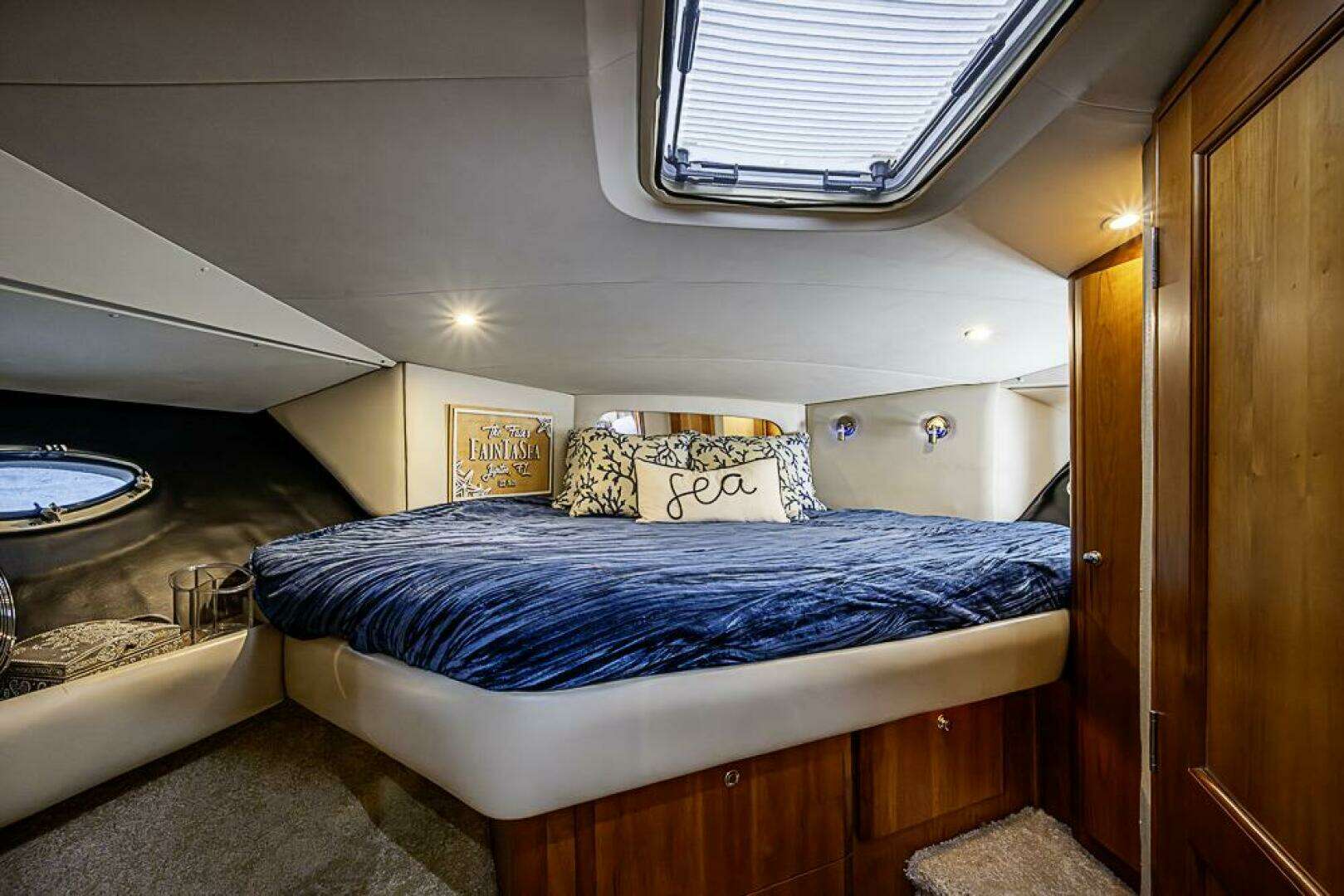 2000 Silverton 442 Cockpit Motoryacht - Image 29