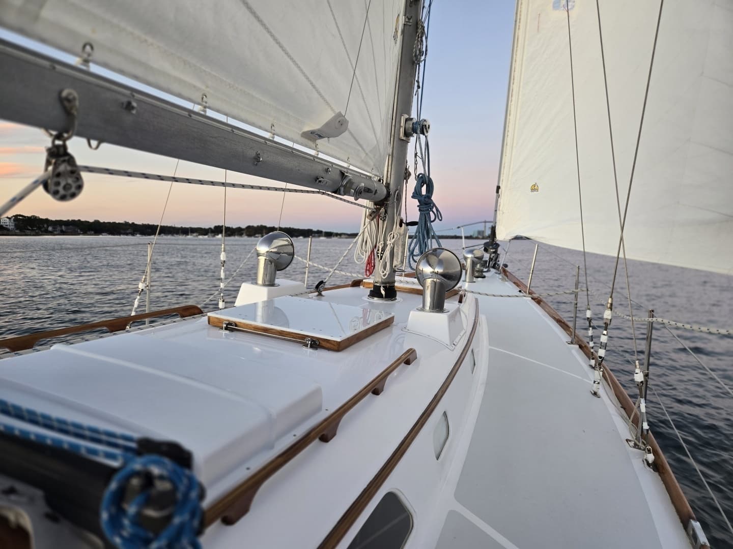 1970 Hinckley Bermuda 40 - Image 3