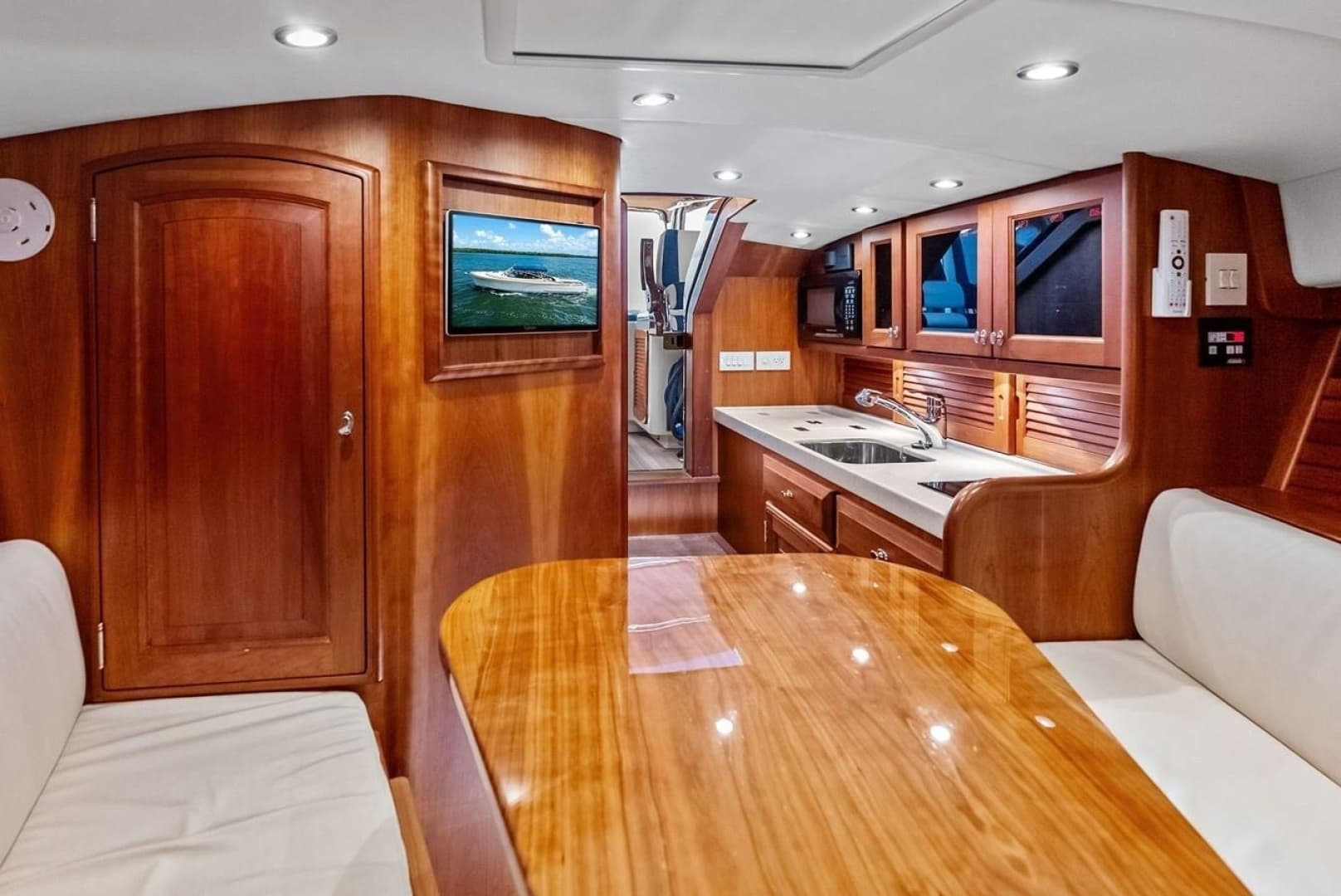 2008 Hinckley Talaria 38R - Image 24