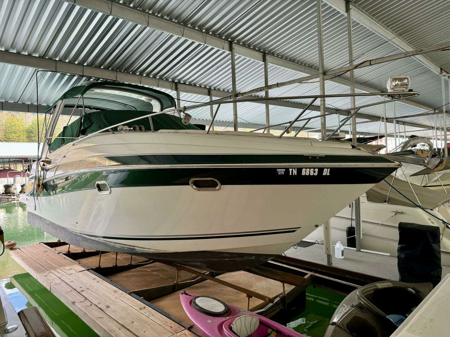 2004 Four Winns Vista 288 - Image 175