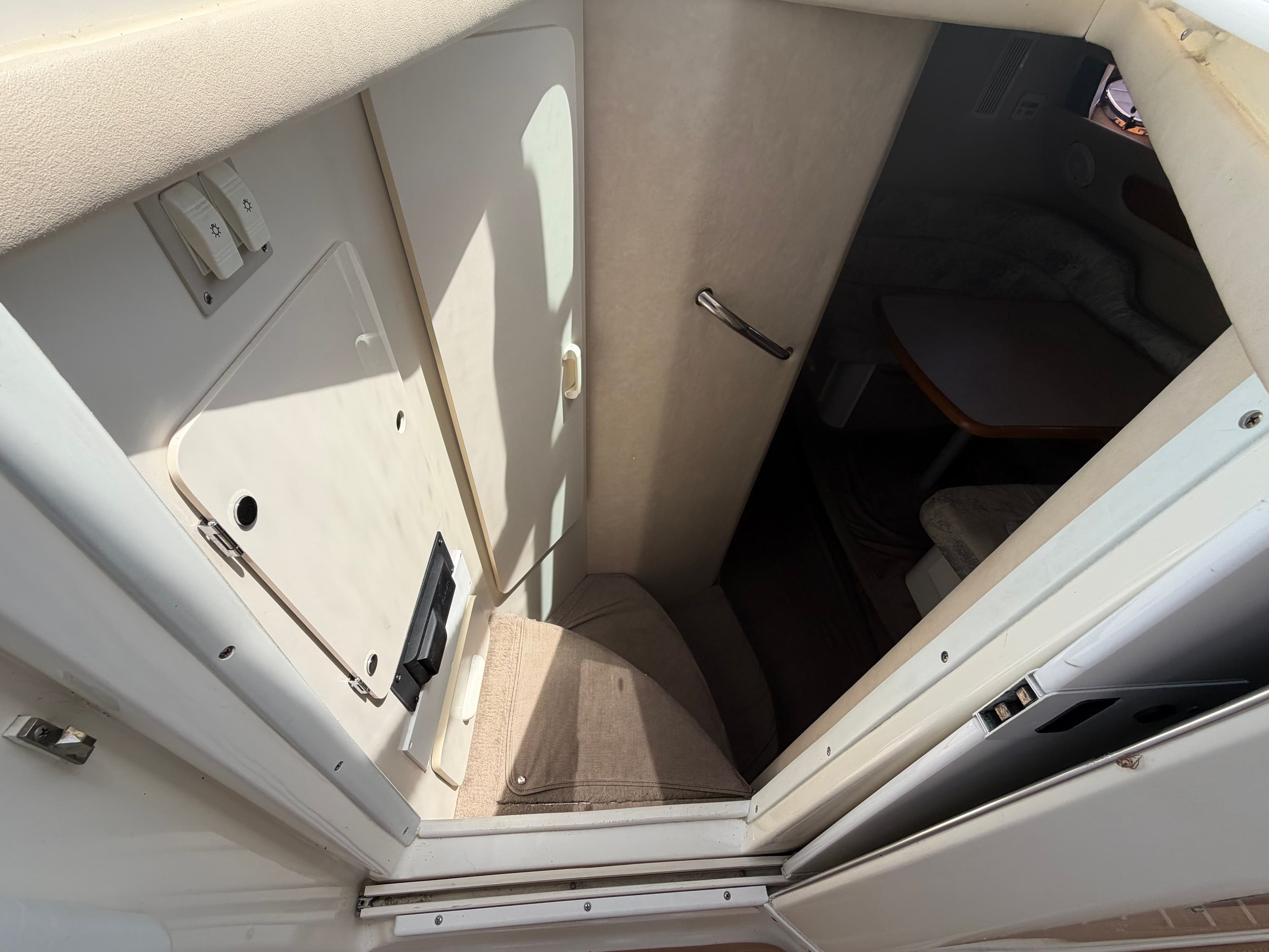 1996 Sea Ray 290 Sundancer - 14