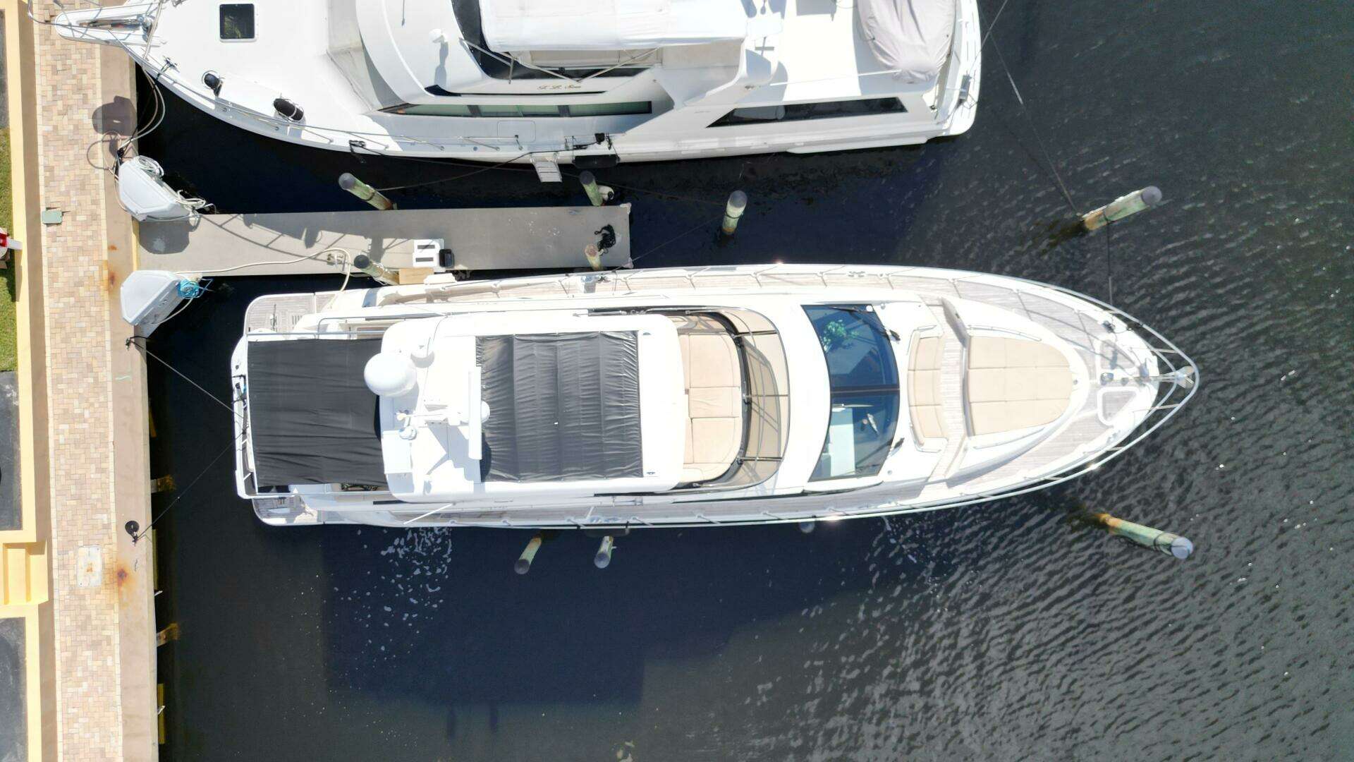 2016 Sea Ray L590 Fly - Image 29