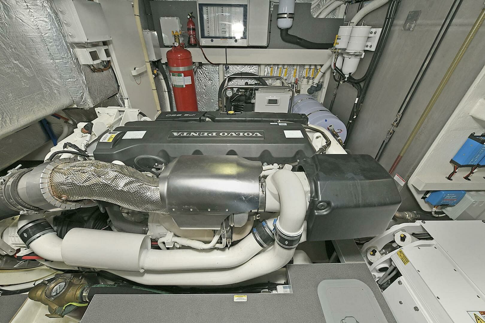 2022 Absolute 62 Fly - Image 60