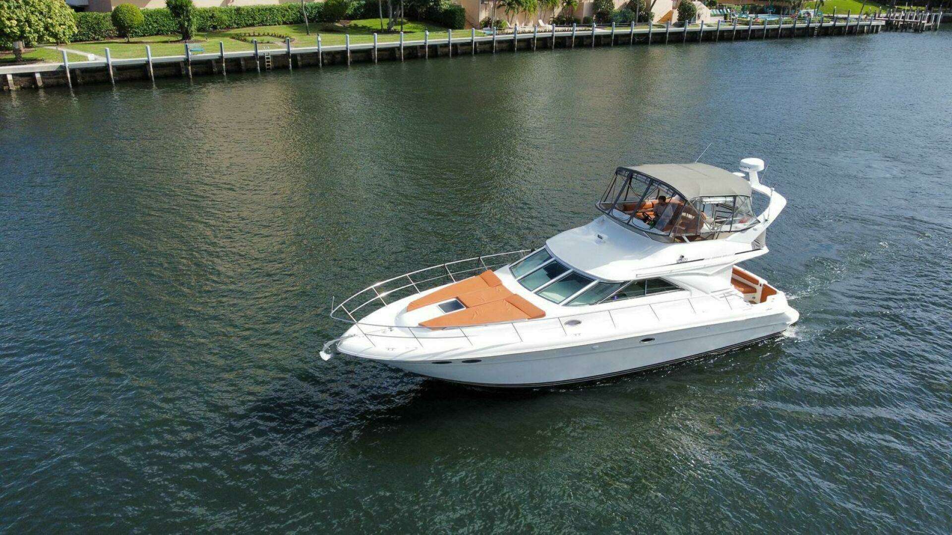 1997 Sea Ray 400 Sedan Bridge - Image 5