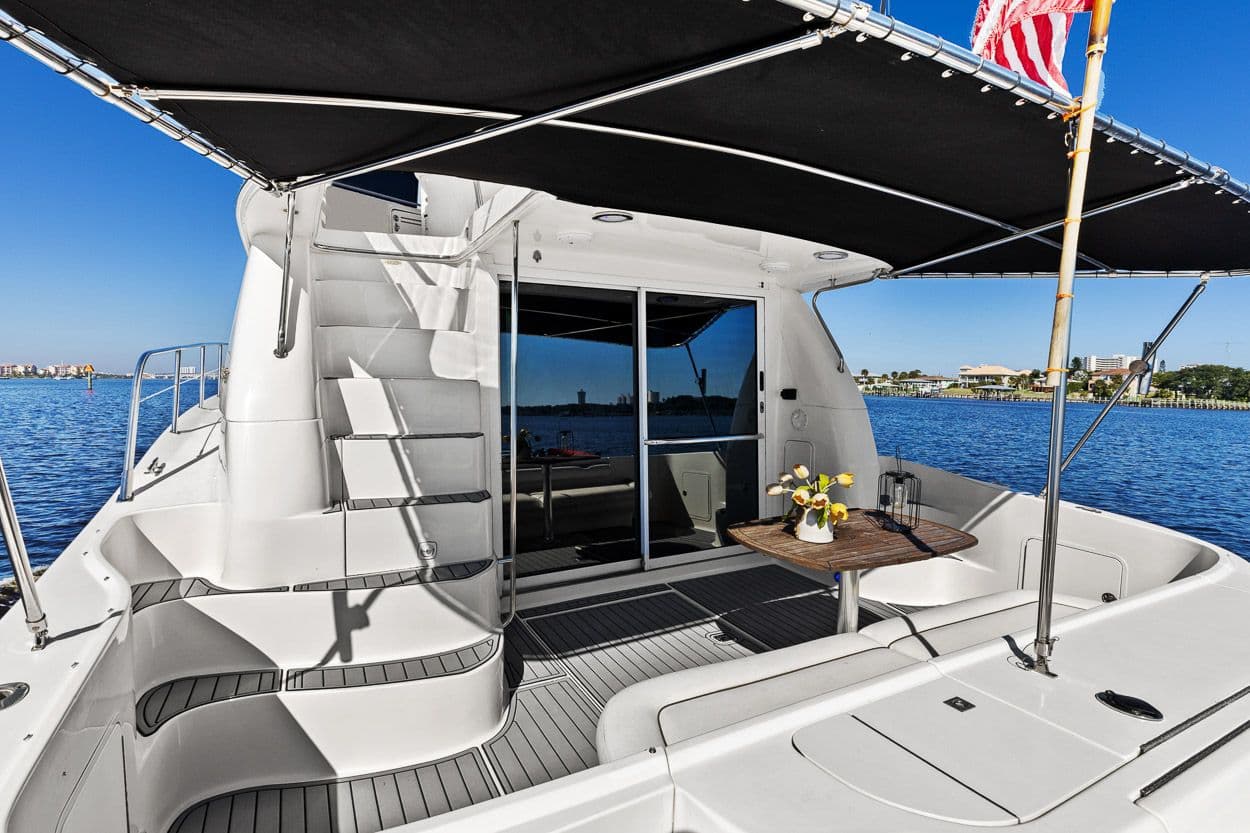 1998 Sea Ray 480 Sedan Bridge - 52