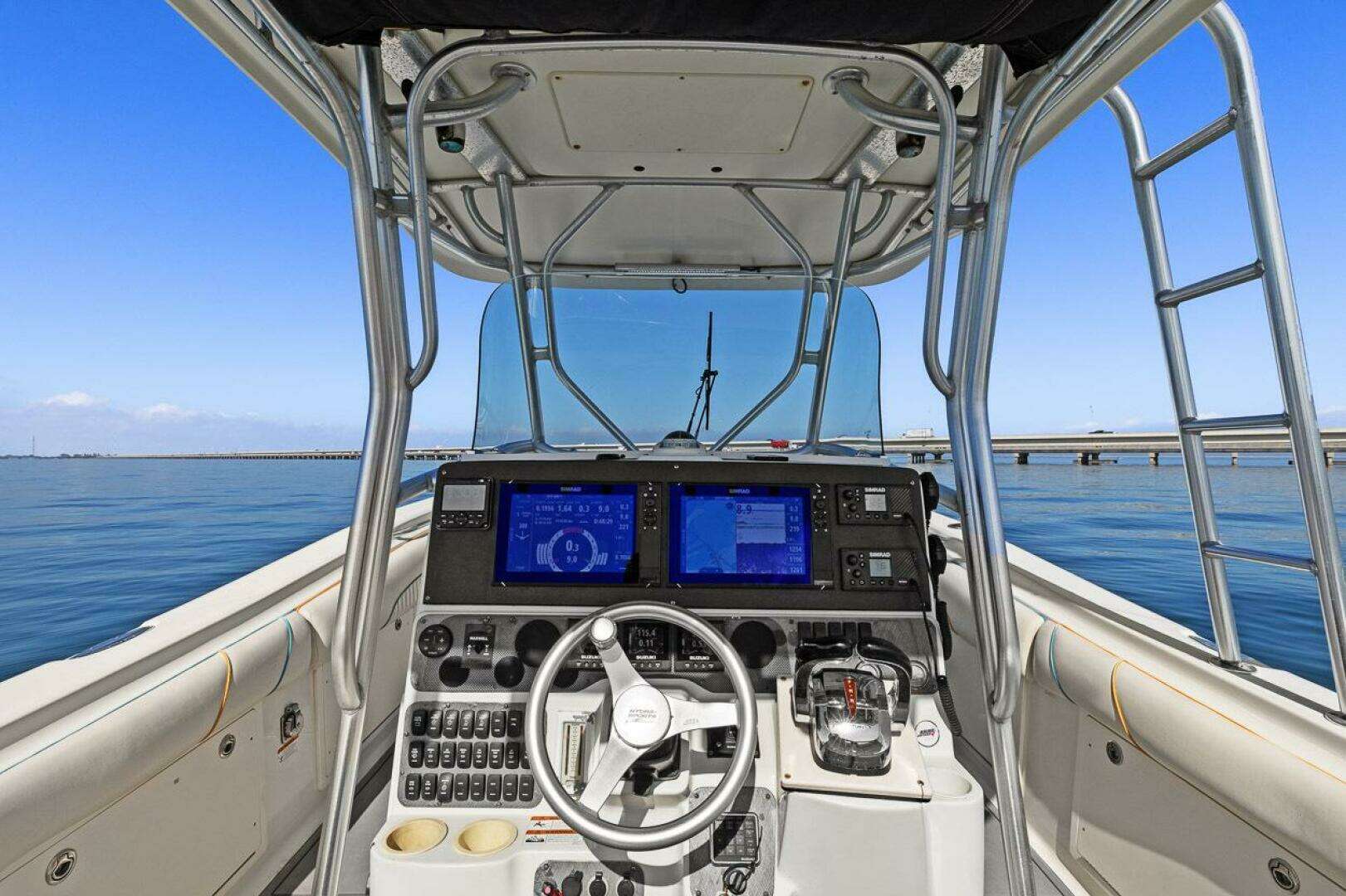 2004 Hydra-Sports Vector 3300 CC - Image 37