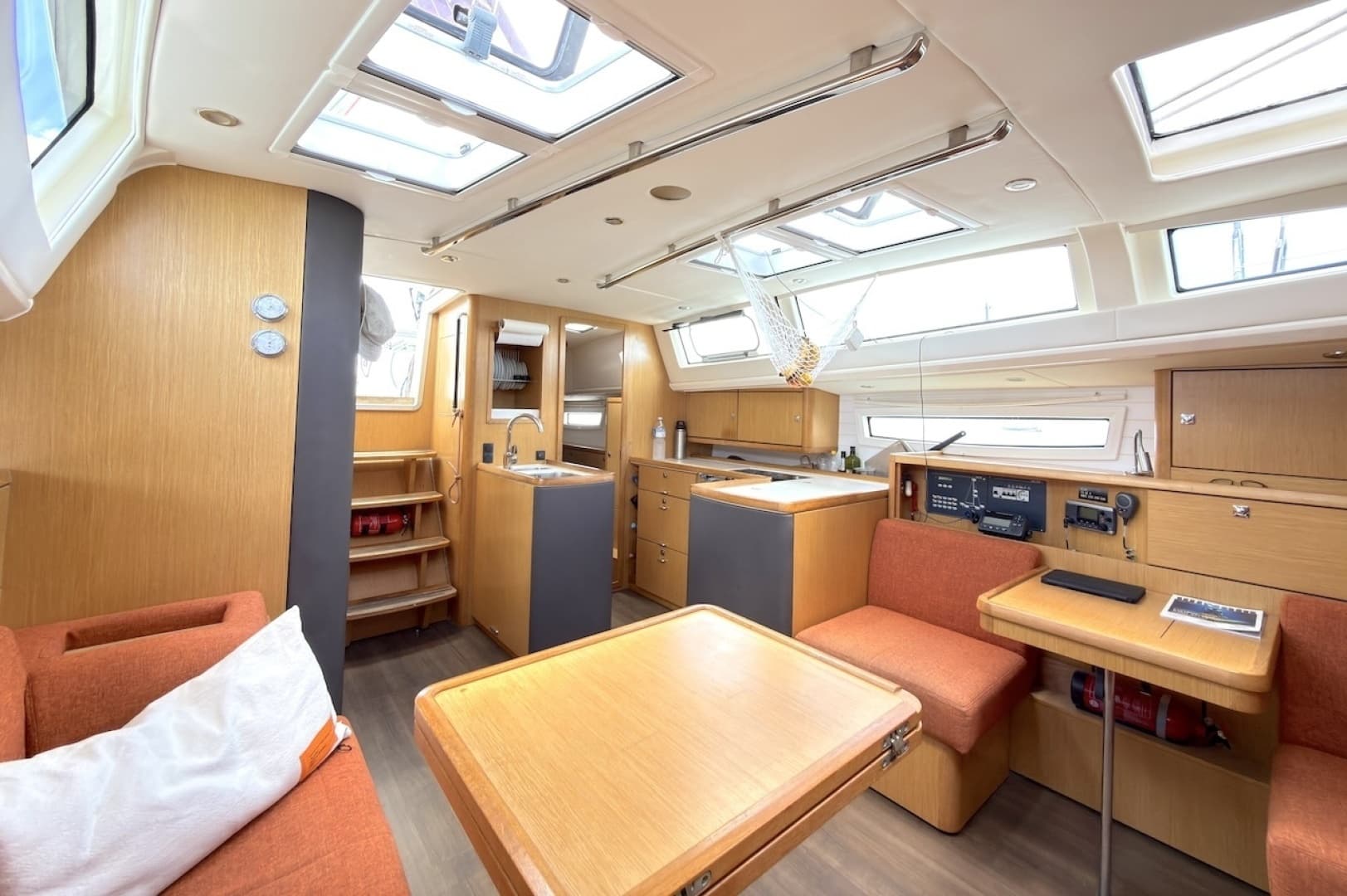 2013 Bavaria Vision 46 - Image 31