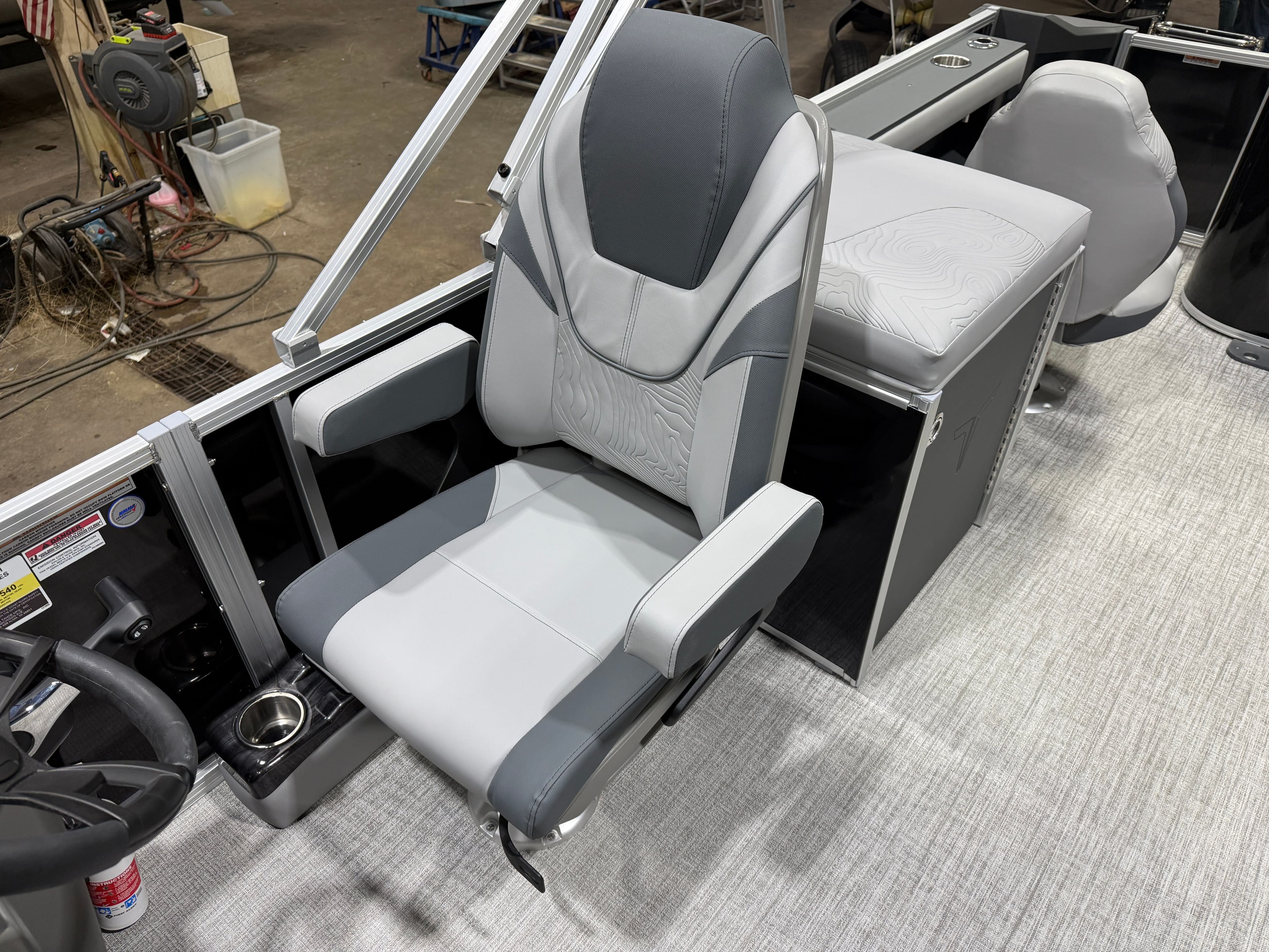 2026 Tahoe Geofish 2385 Rear Fish & Honda 4-Stroke EFI - 11