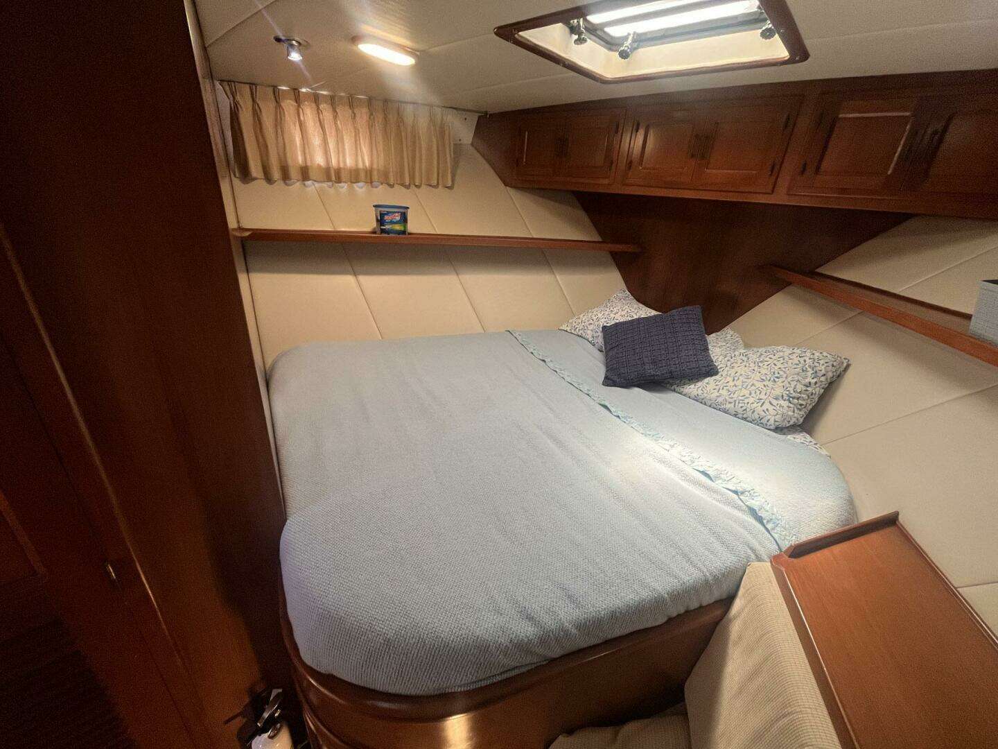 1987 Symbol 44 Sun Deck MK II - Image 78