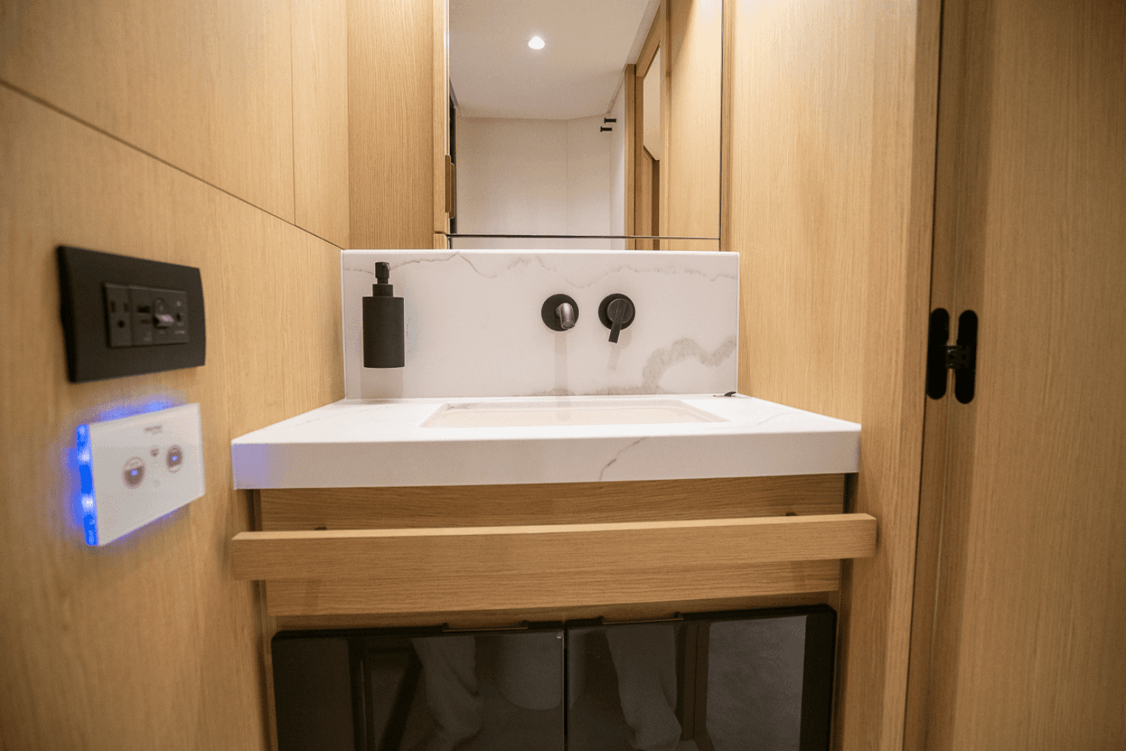 2026 Azimut Fly 62 - Image 63