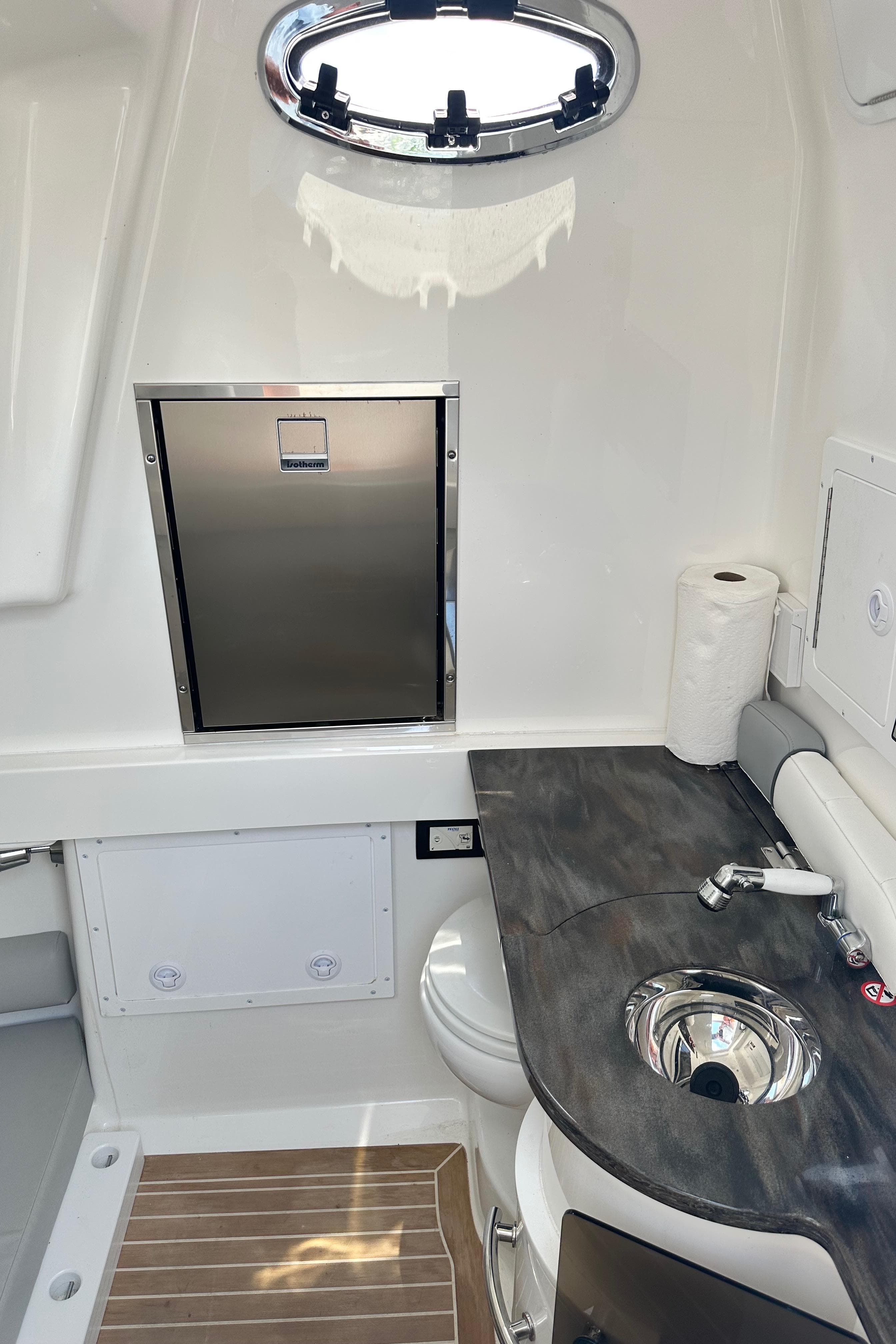 2022 Regulator 34 boat interior with modern bathroom amenities and sleek design.