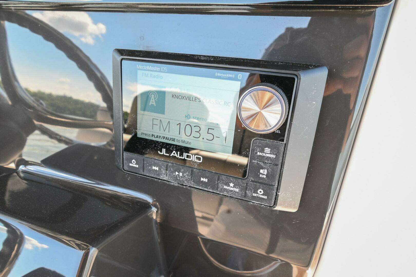 2024 Pursuit S248 - Image 24