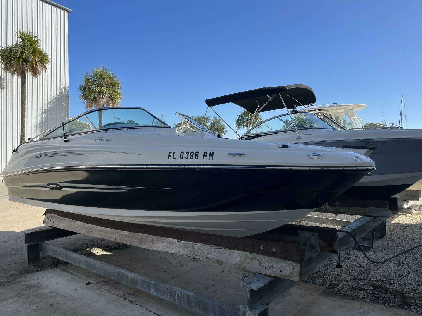 2012 Sea Ray 200 Sundeck - Image 37