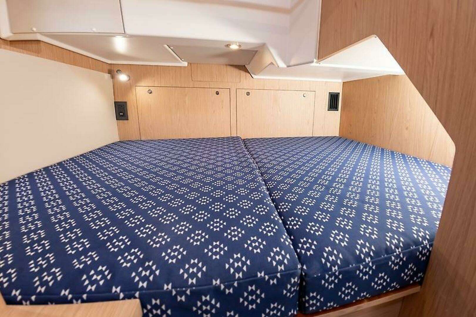 2022 Beneteau Swift Trawler - Image 48