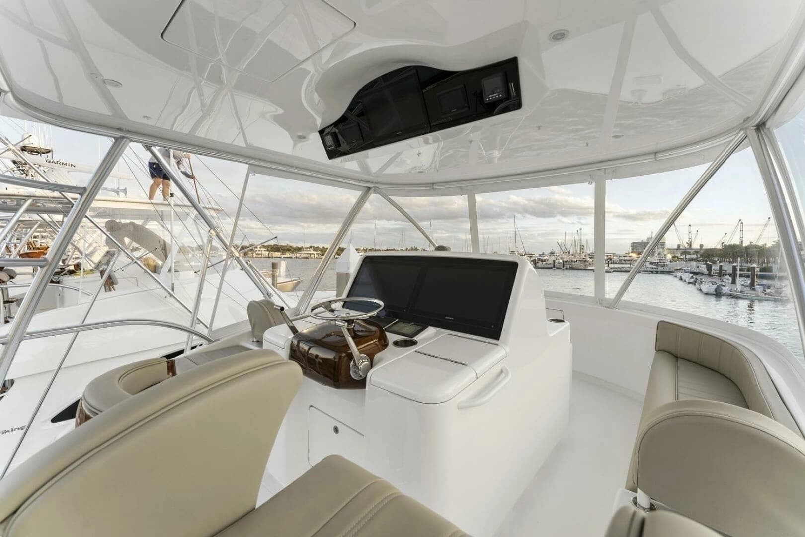 2027 Viking 50 Billfish - Image 32