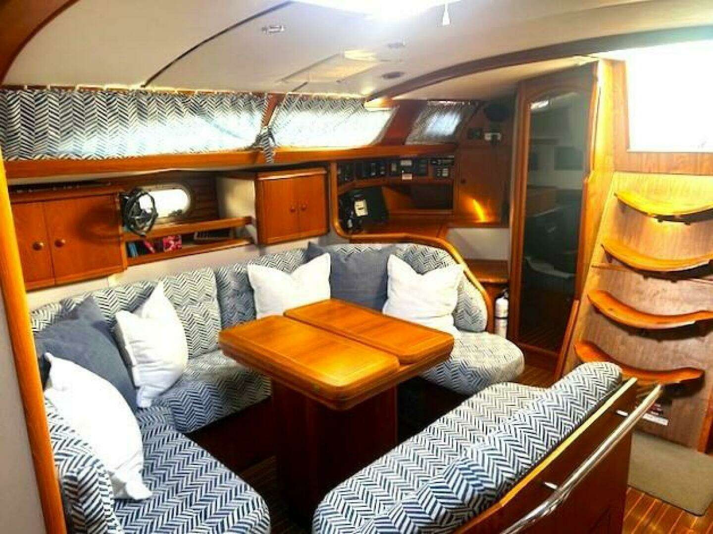 2000 Jeanneau Sun Odyssey - Image 22