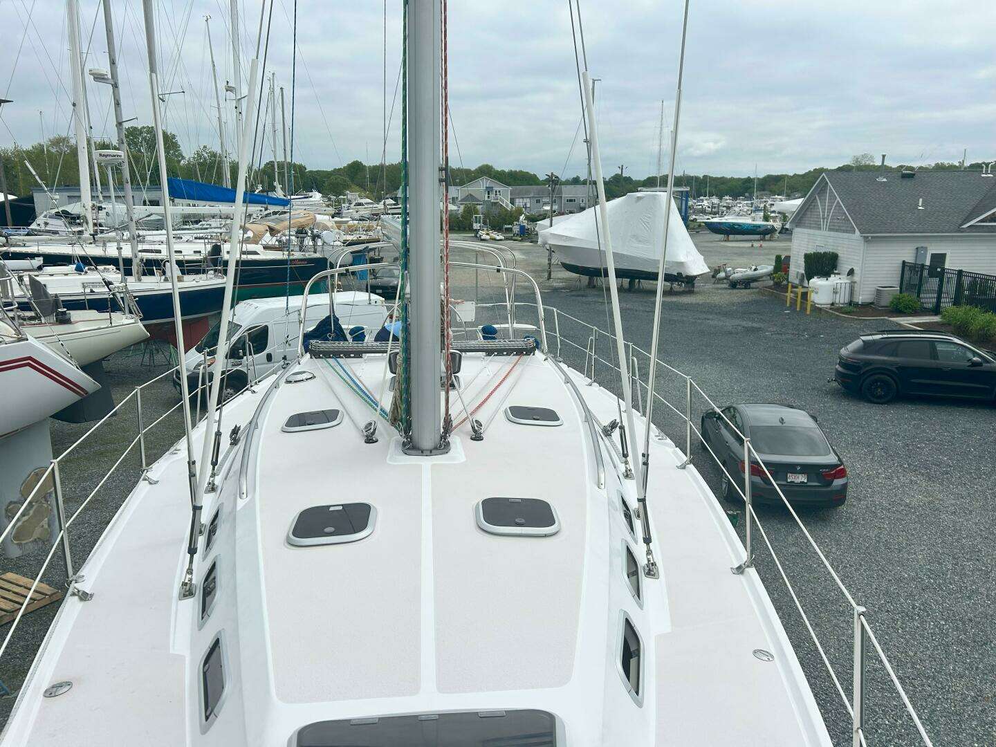 1999 Catalina 380 - Image 7