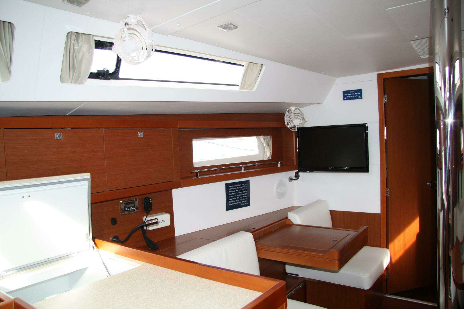2013 Beneteau Oceanis 41 - Image 14