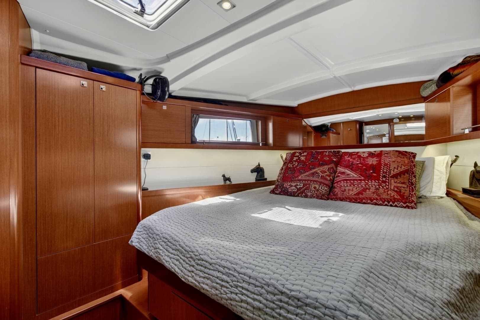 2012 Beneteau Oceanis 48 - Image 35