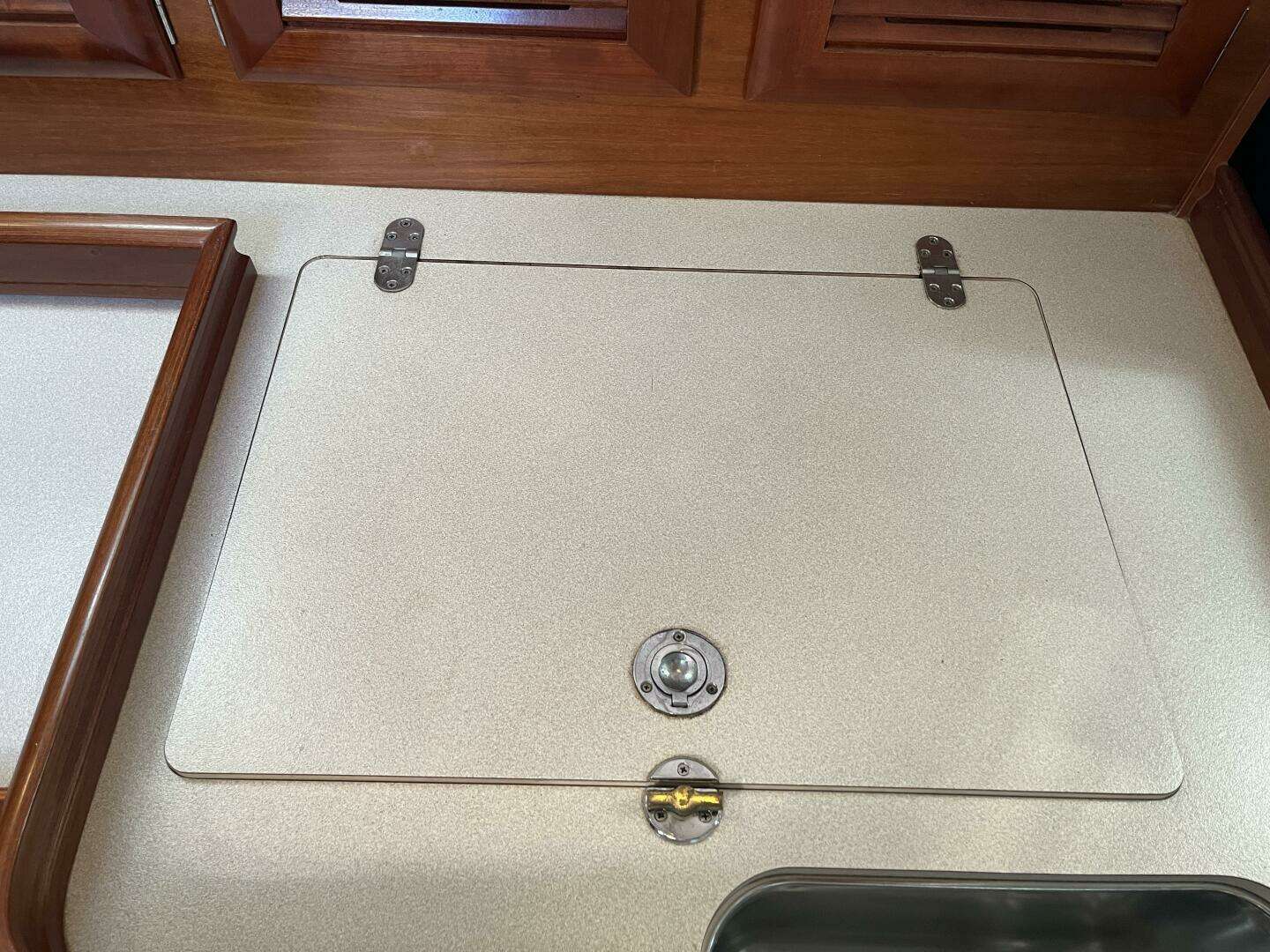 2001 Beneteau Oceanis 381 - Image 29