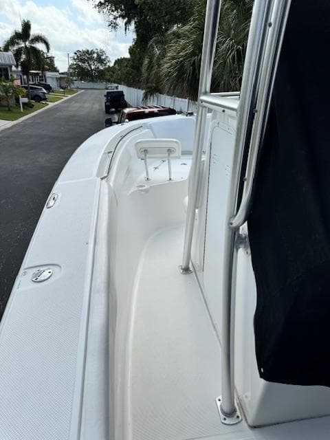 2013 Sea Fox 286 CC boat deck with railing and seating.