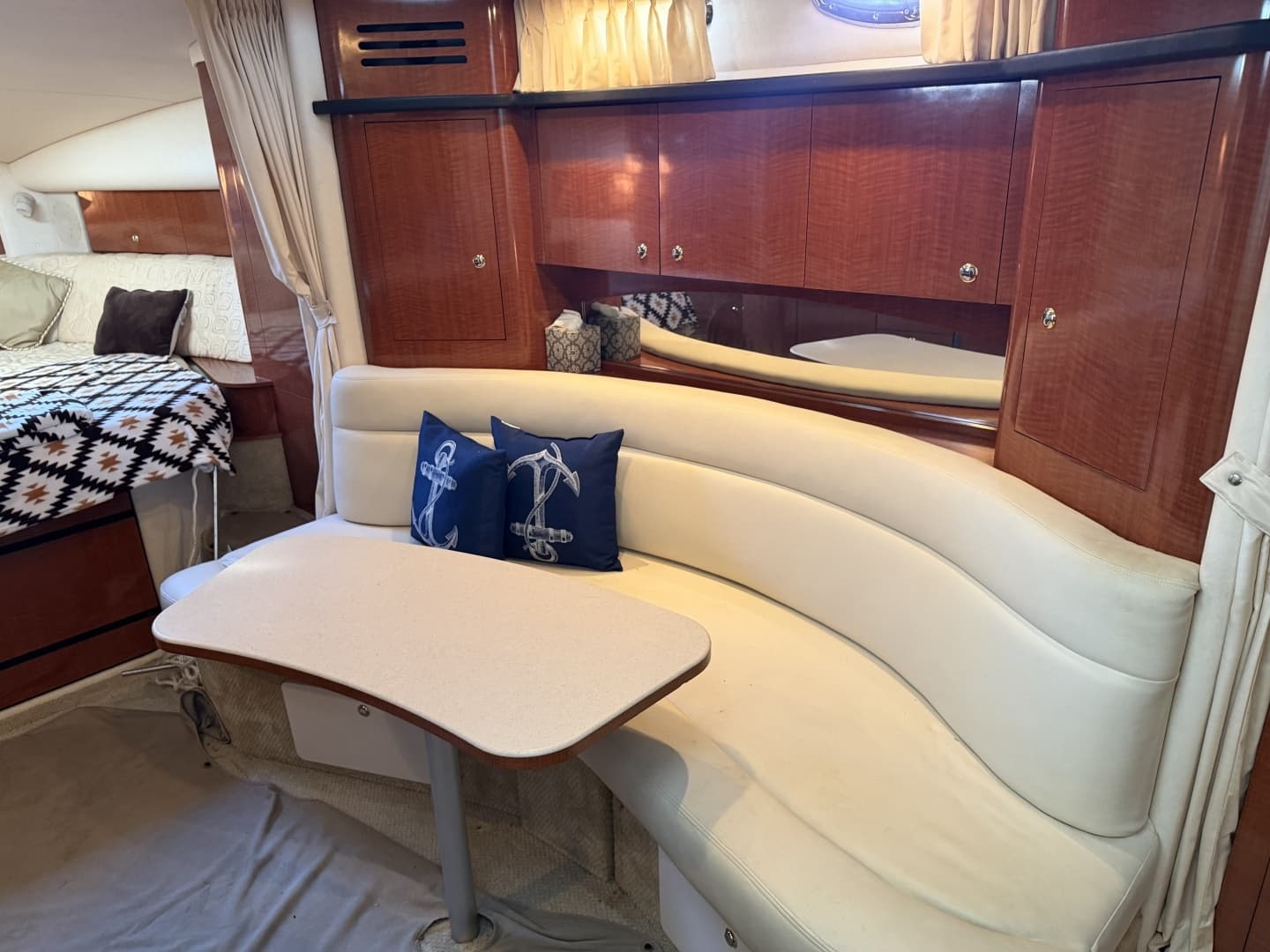 2003 Sea Ray 320 Sundancer - Image 6
