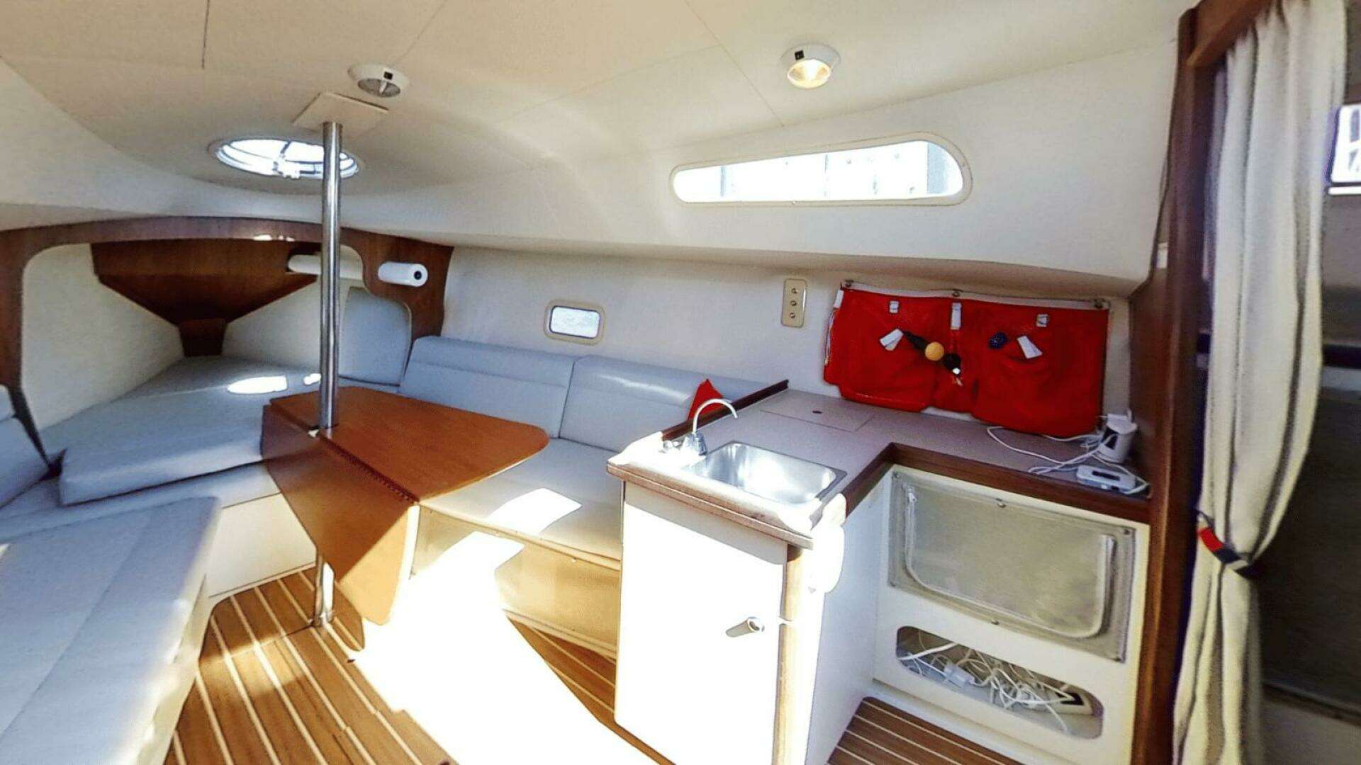 2006 Hunter 27x - Image 18