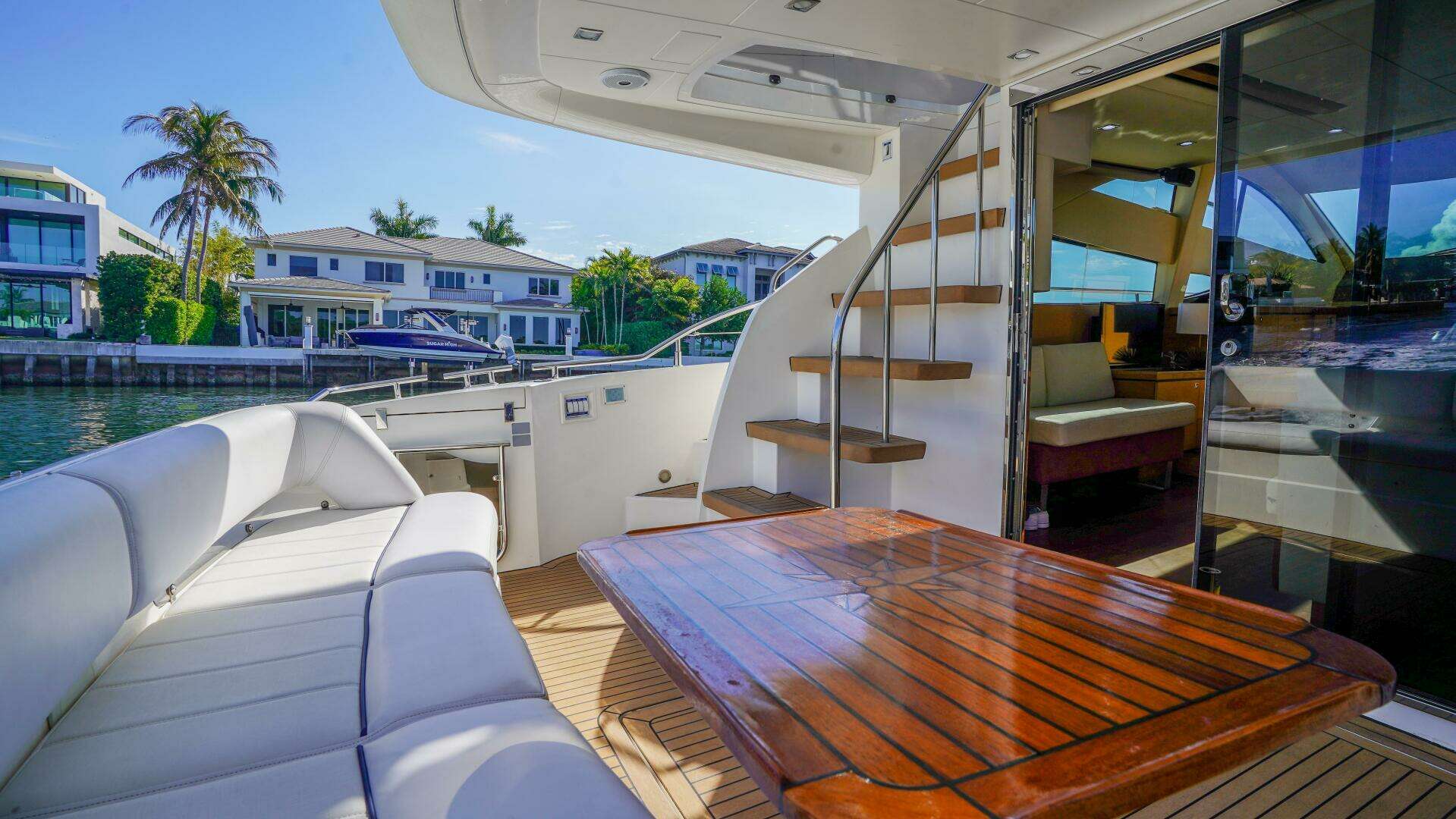 2009 Fairline — - Image 11