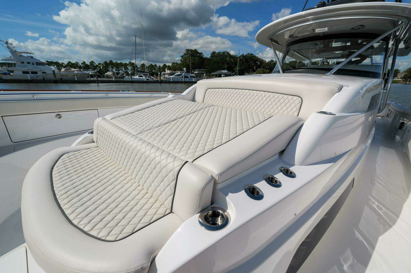 2024 Valhalla Boatworks V-55 - Image 12
