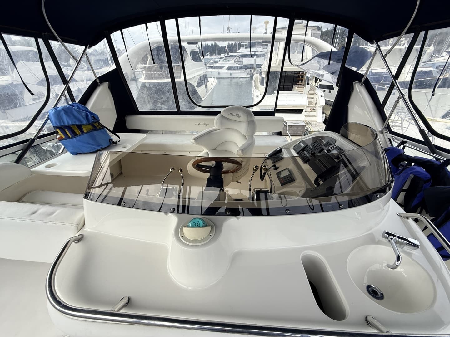 2003 Sea Ray 450 Express Bridge - Image 2