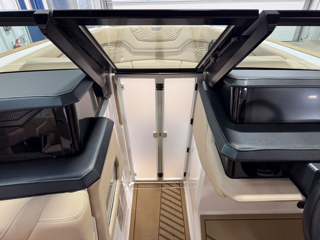 2025 MasterCraft XStar 23 - 48