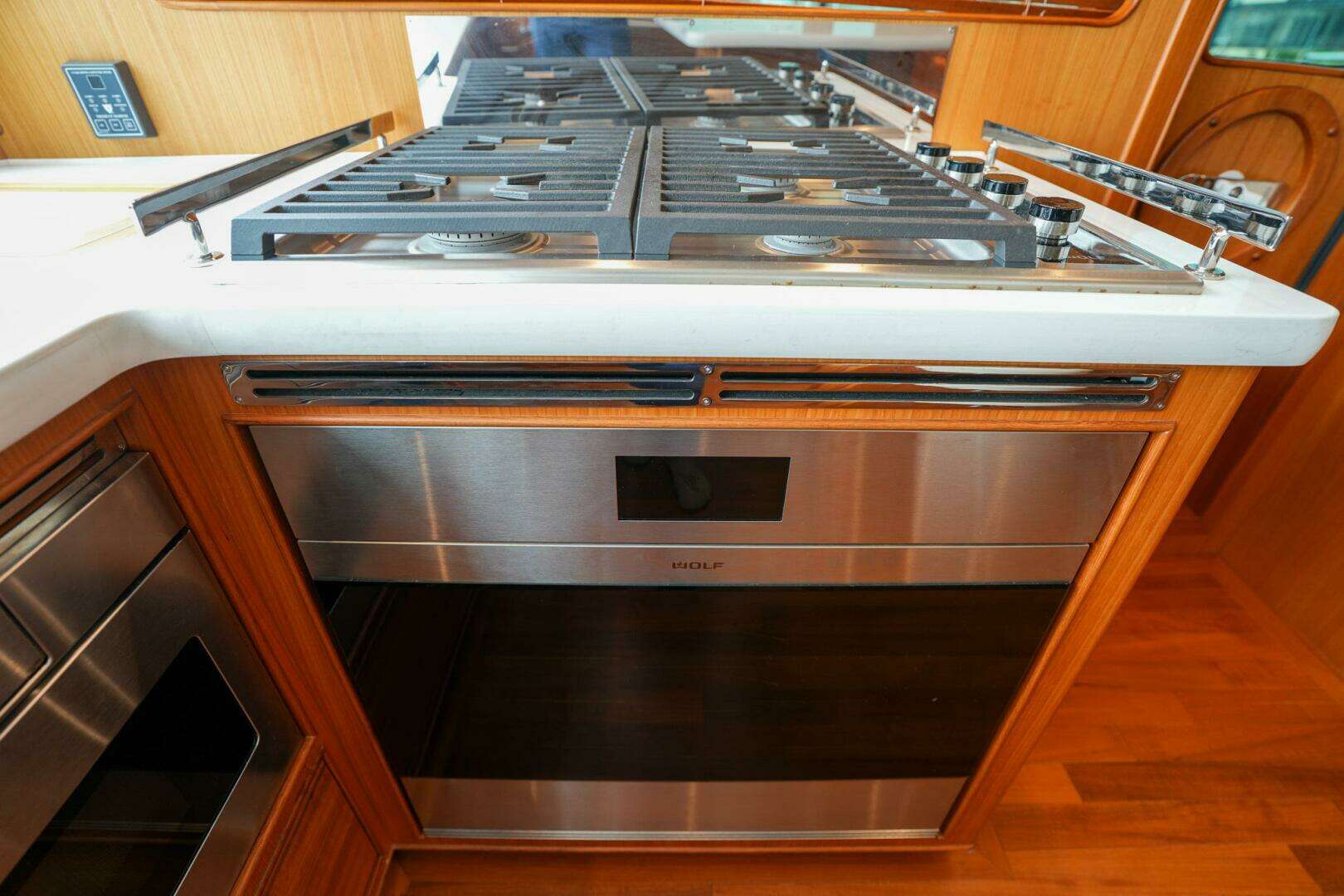 2022 Marlow Explorer 62E-CB - Image 28