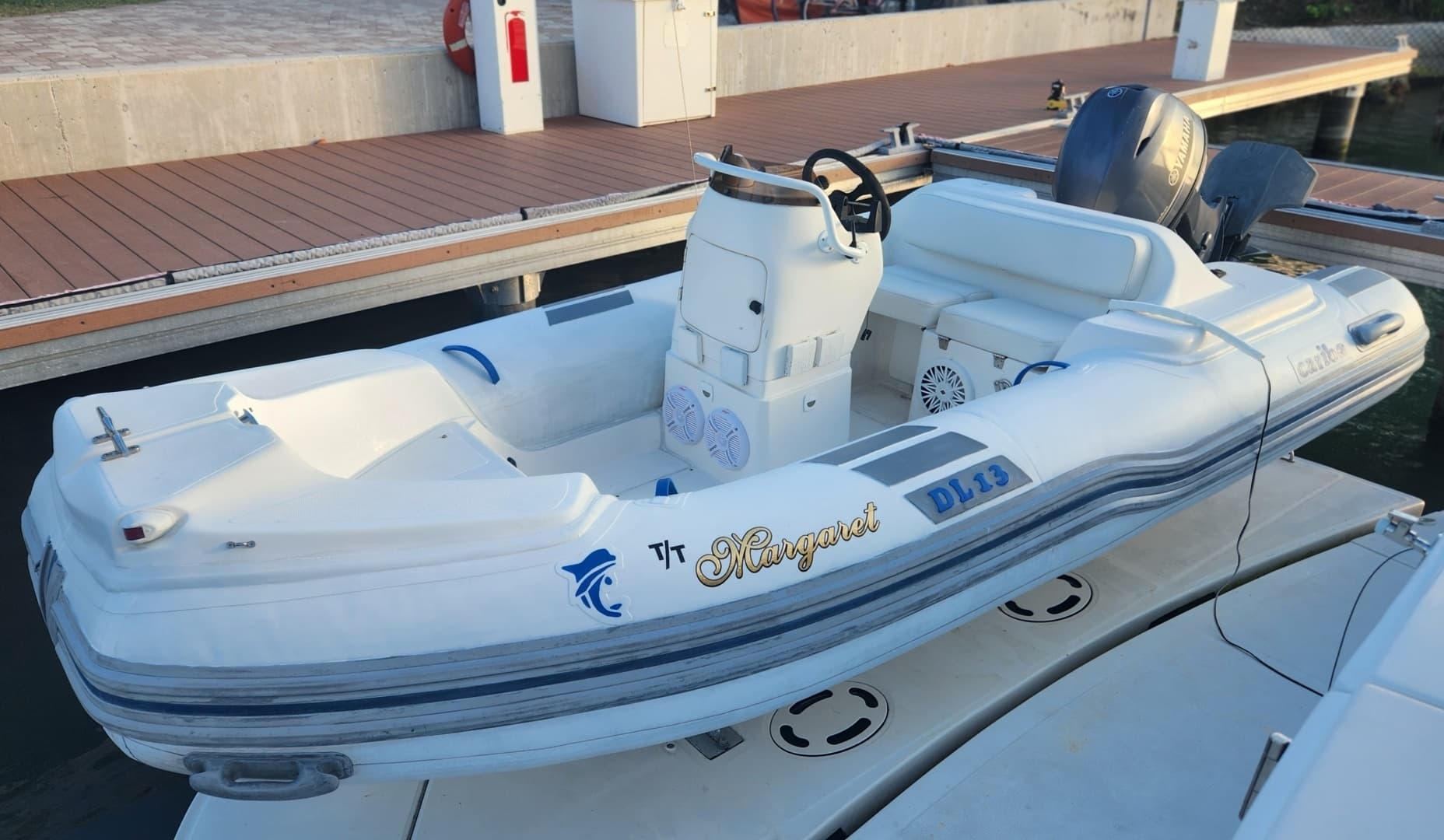 2006 Altima Motor Yacht - Image 18