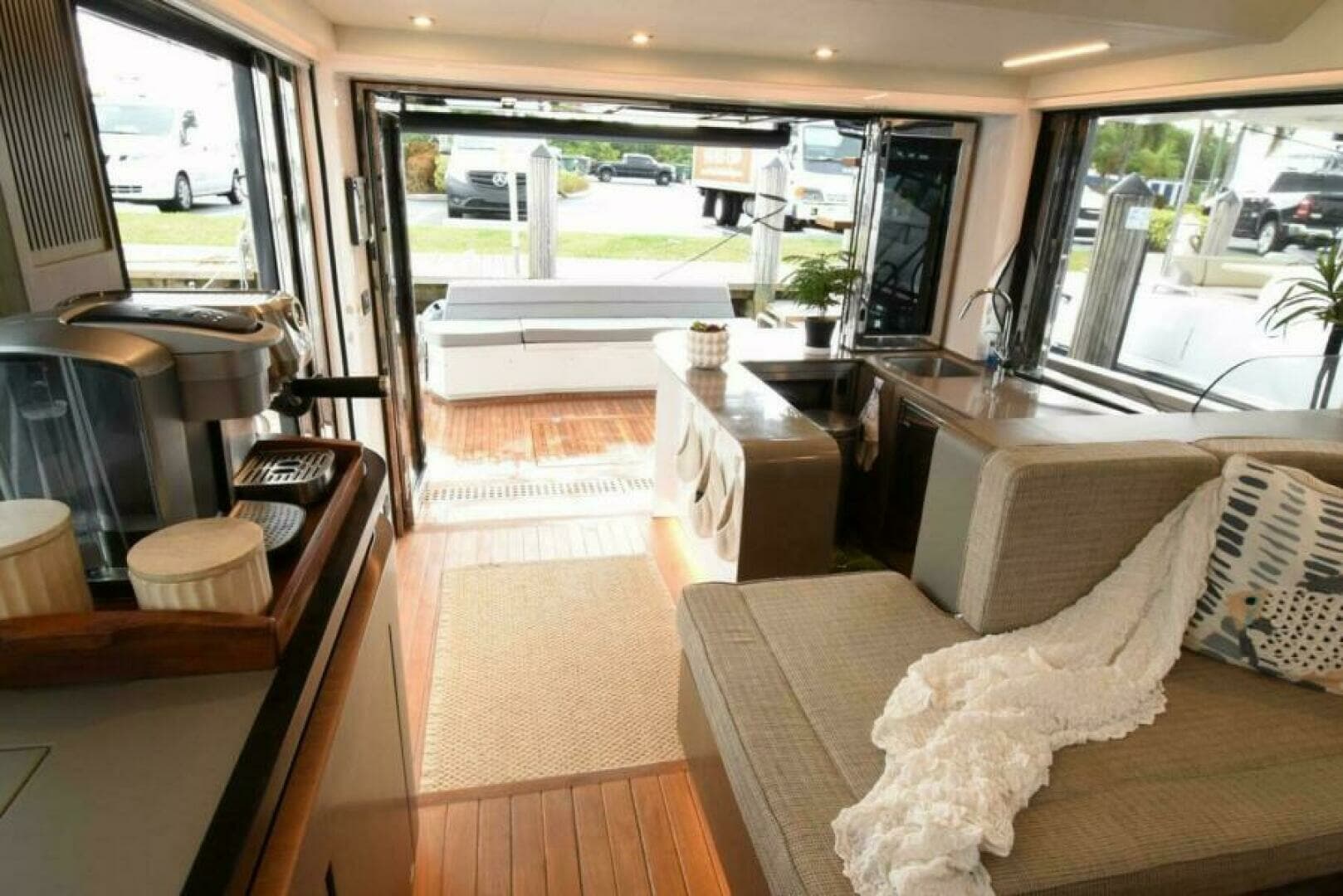 2024 Okean 52 Flybridge - Image 36