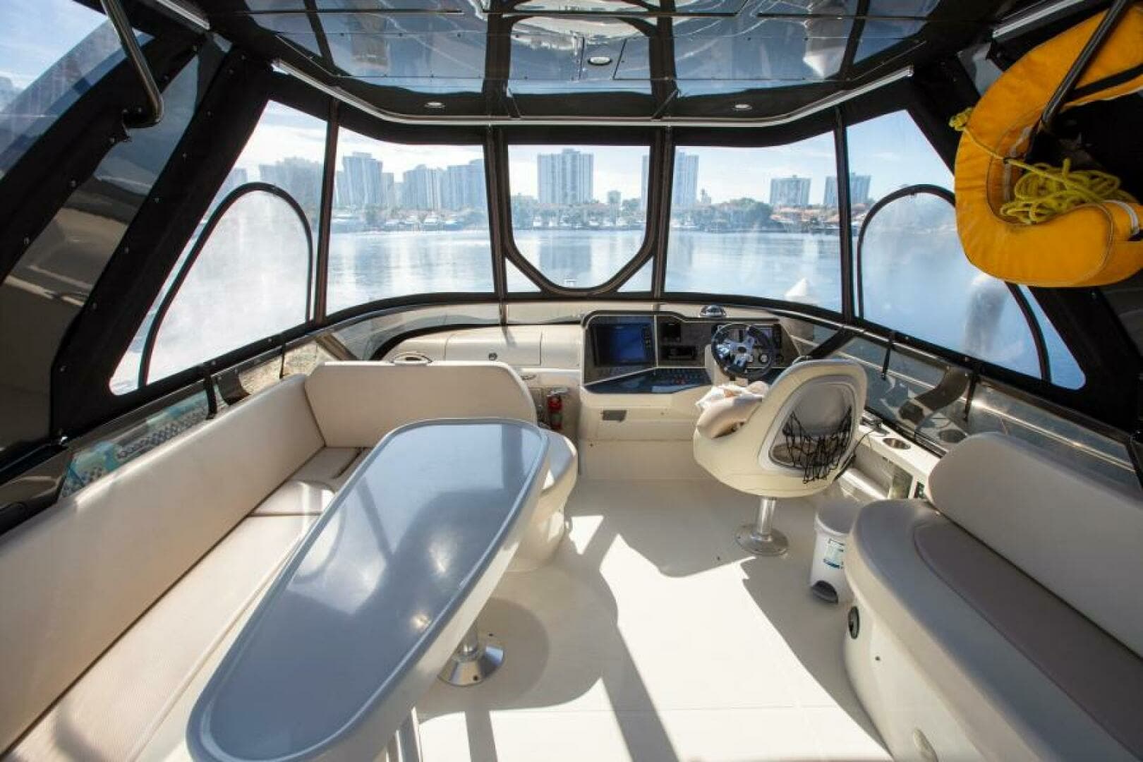 2012 Carver Sojourn - Image 15