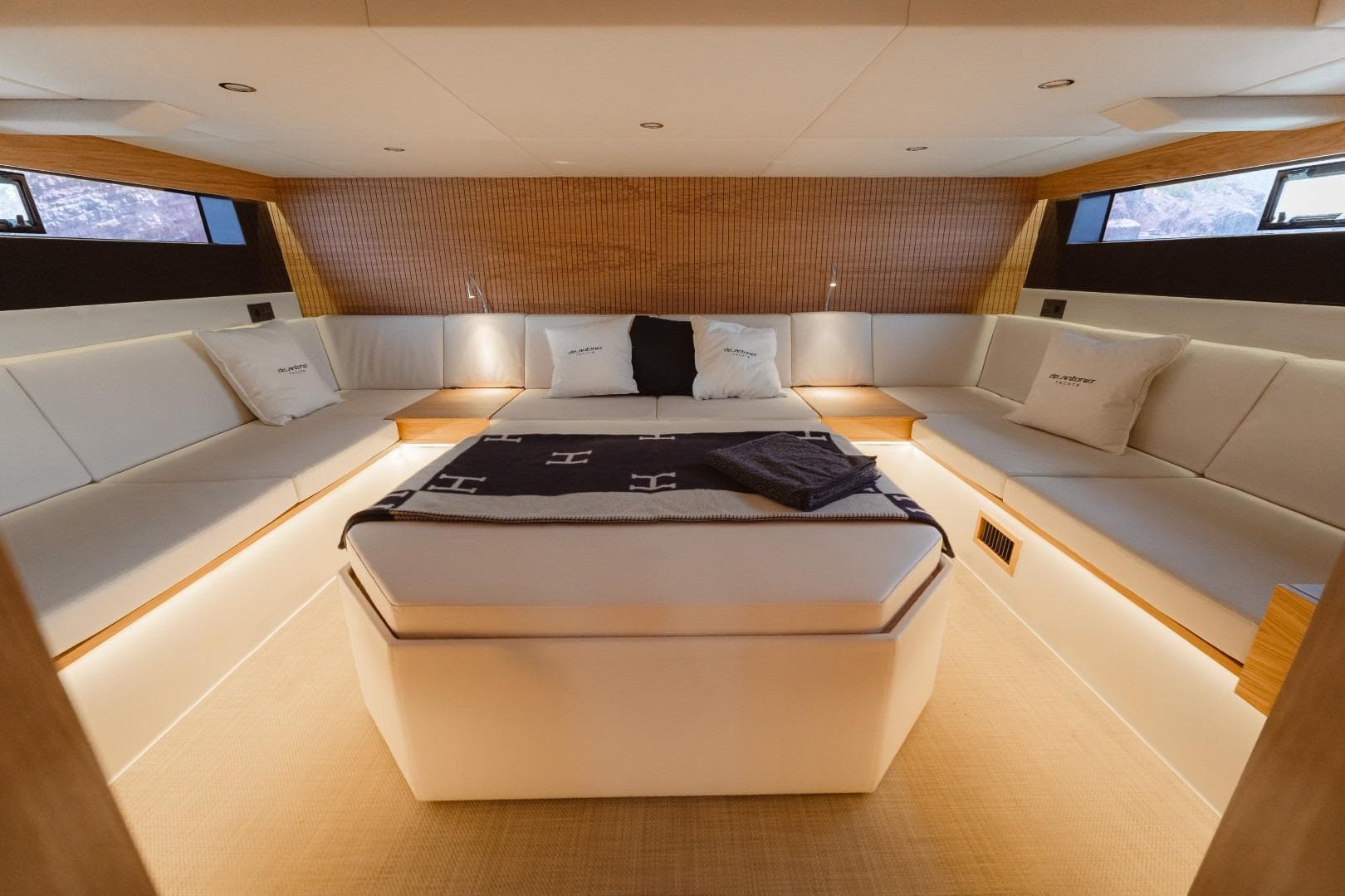 Luxurious interior of 2026 De Antonio Yachts 50 Open, featuring elegant seating and modern design.