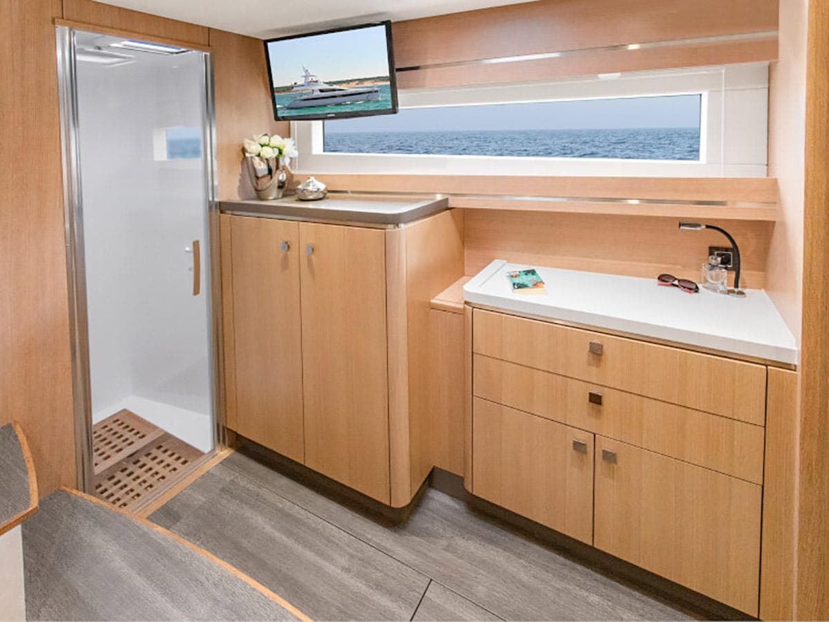 Catamaran Motor Yacht Euphorie 5