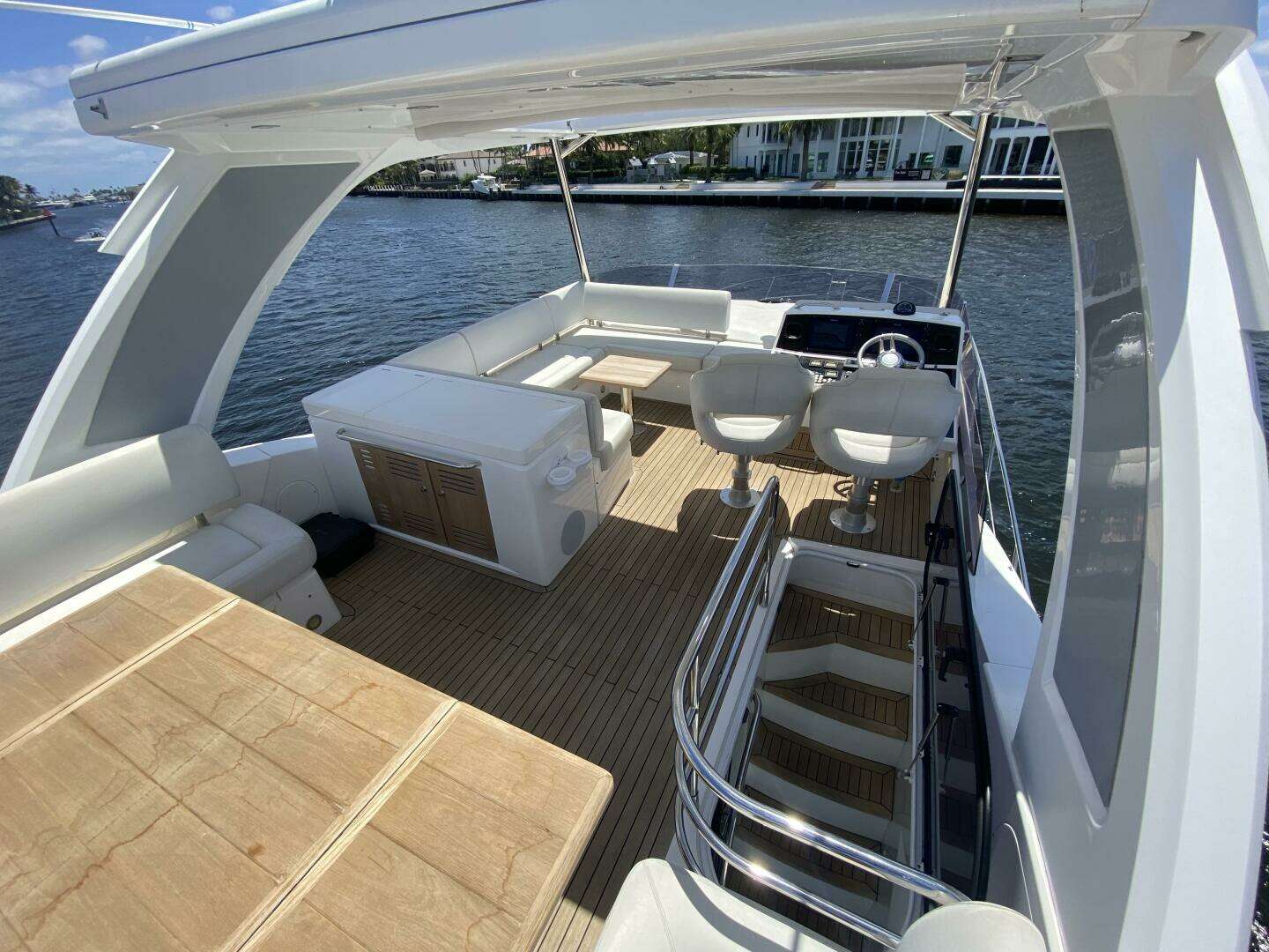 2017 Sunseeker 52 Manhattan - Image 8