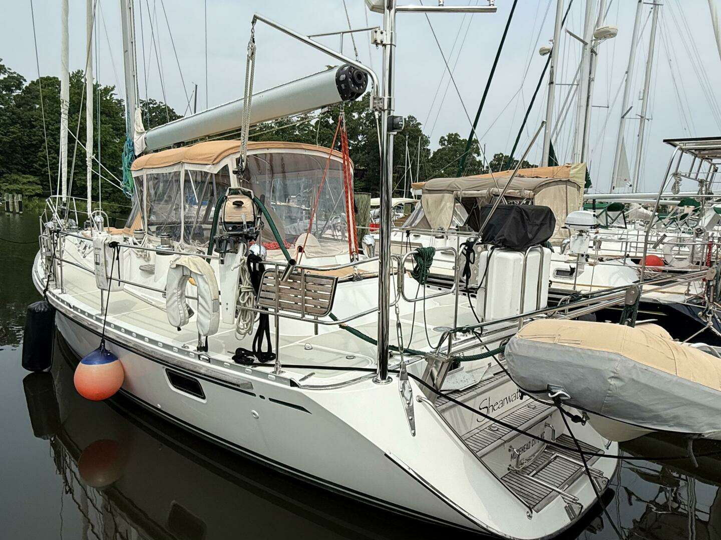 2008 Hylas 46 Center Cockpit - Image 6