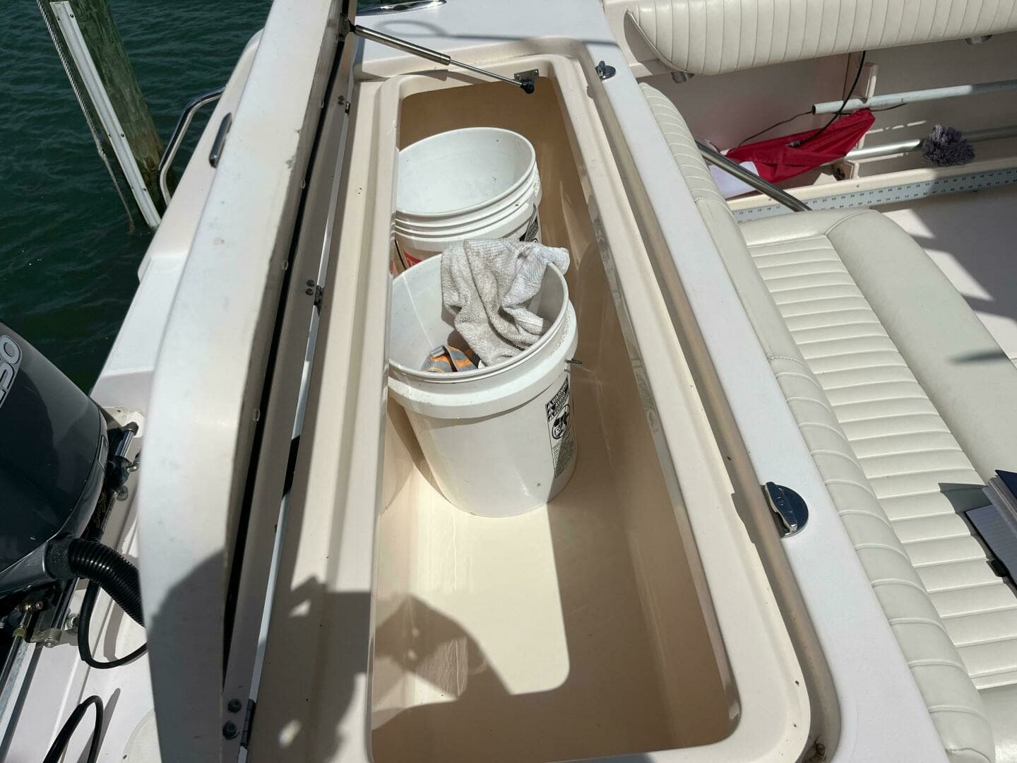 2007 Grady-White 306 Bimini - Image 17