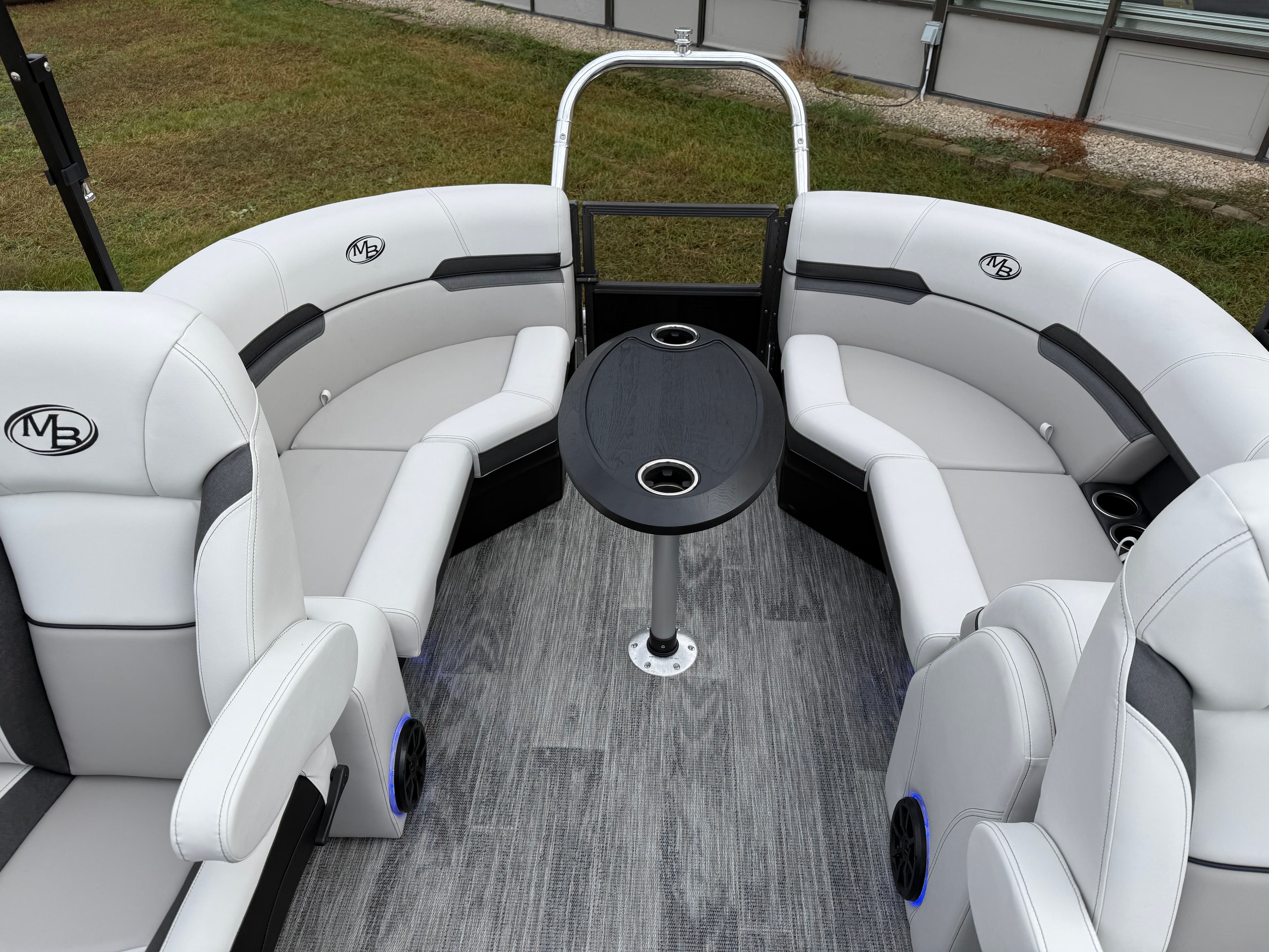 2026 Montego Bay 150HP Quad Lounge 8522 Tritoon - 23
