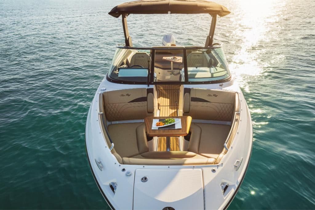 2023-Sea-Ray-SLX-260-OB-MarineMax
