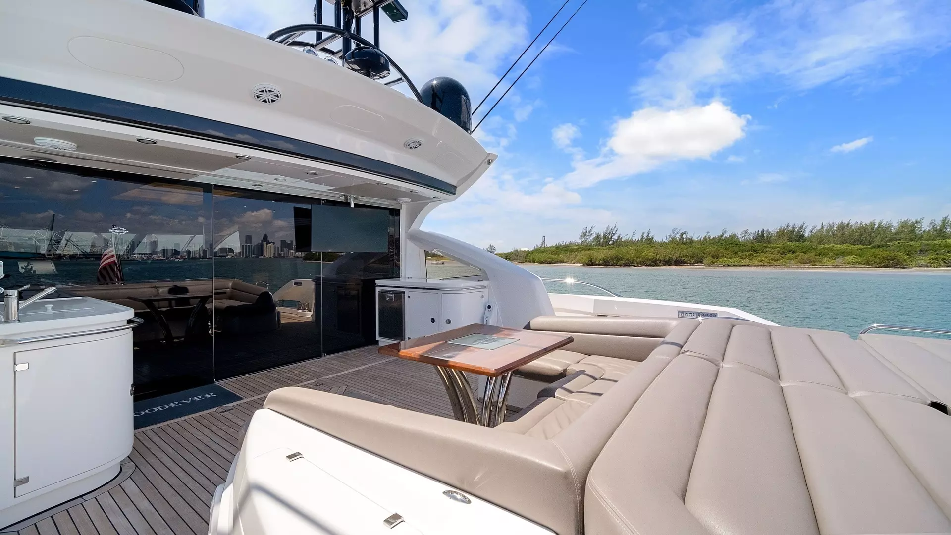 2013 Sunseeker 80 Predator - Image 16