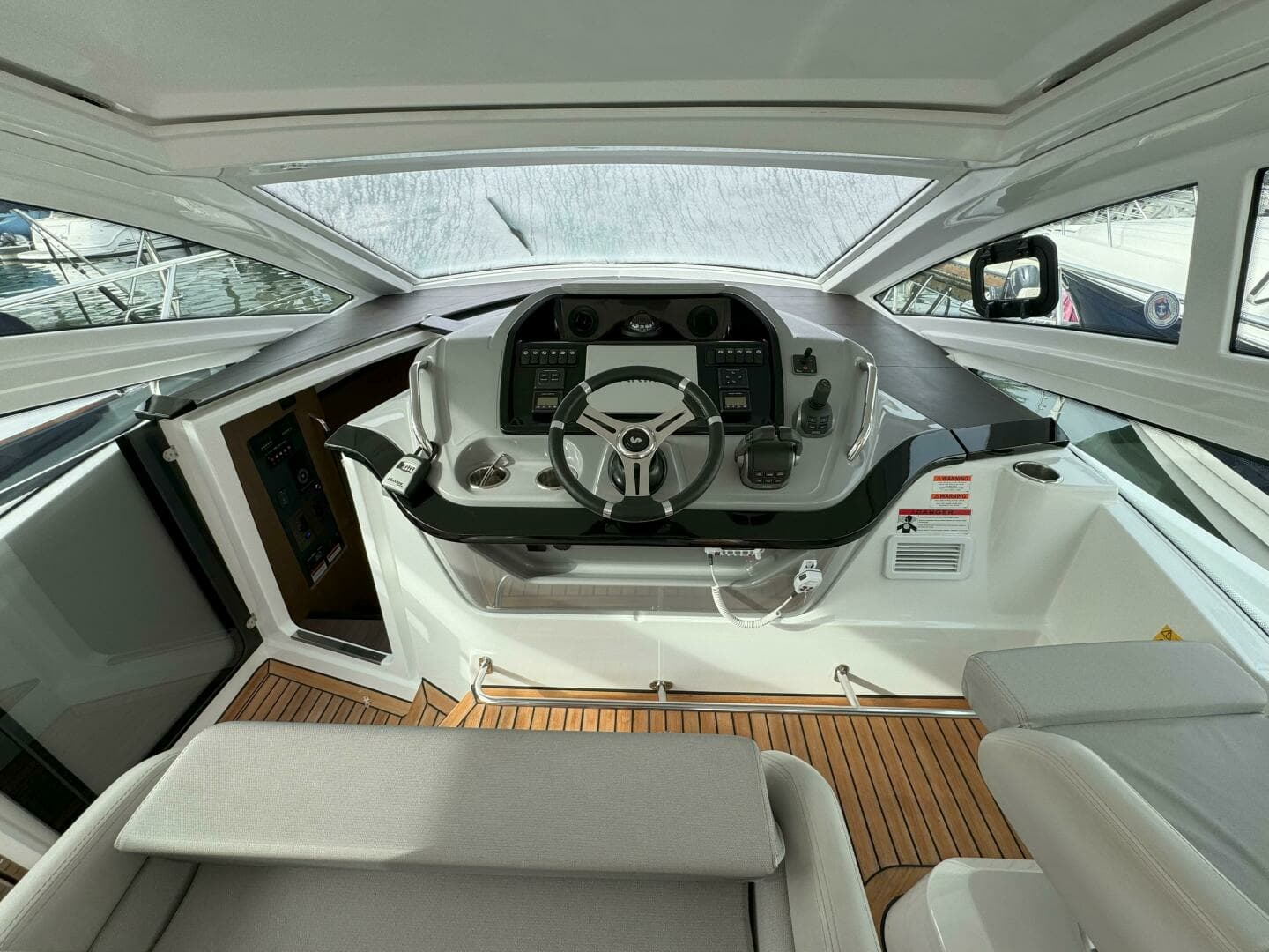 2021 Beneteau Gran Turismo 40 - Image 8