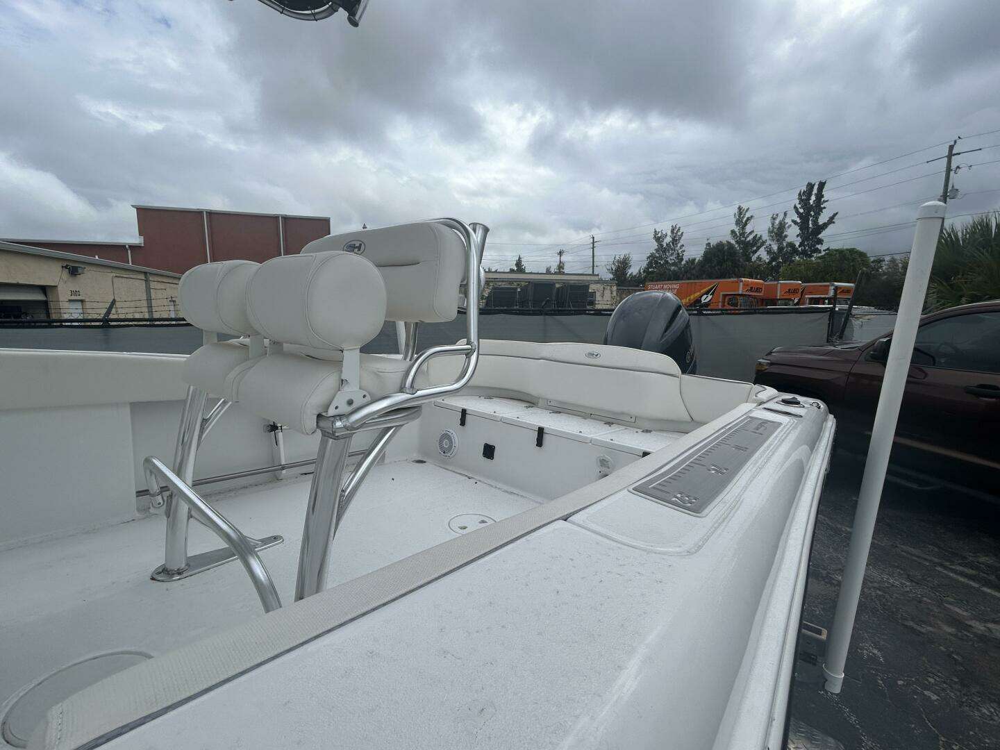2023 Sea Hunt 234 Ultra - Image 4