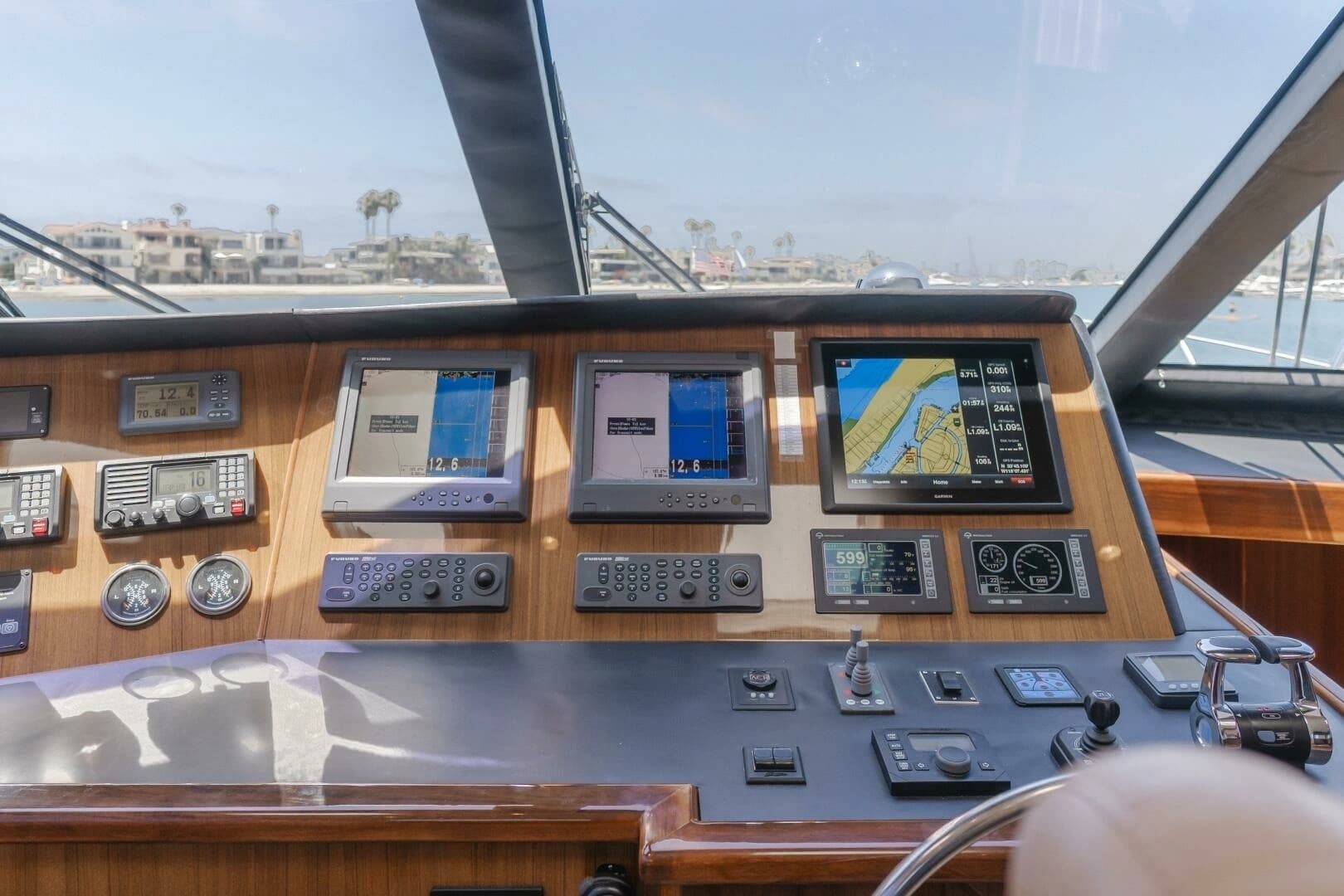 2008 Viking 52 Sport Coupe - Image 7