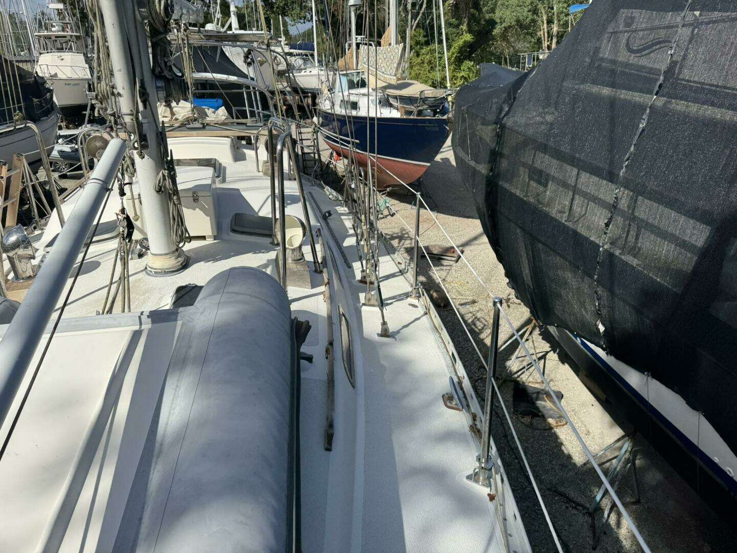 1987 Tayana 42 Vancover Aft Cabin - Image 28