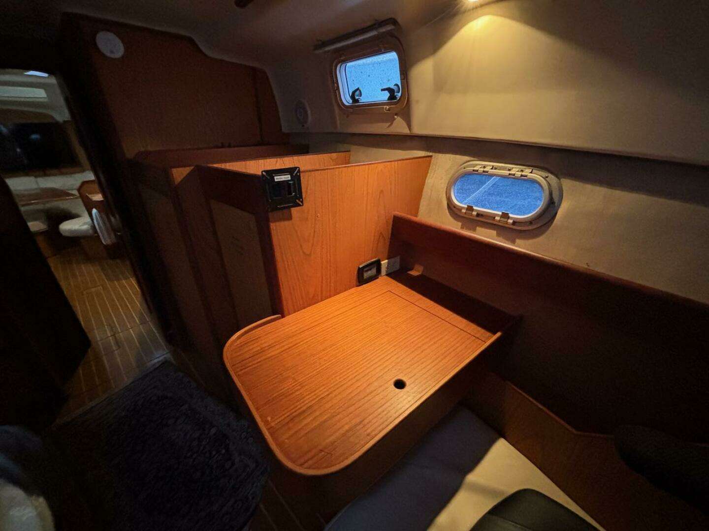 2000 Hunter Passage 450 - Image 19