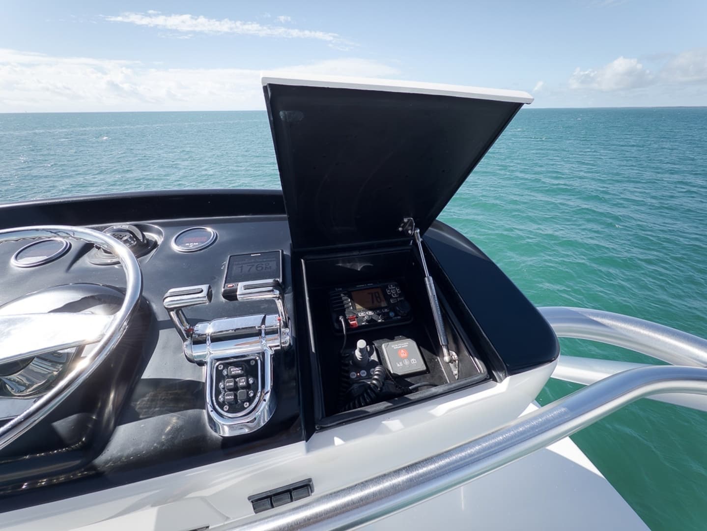 2015 Viking Enclosed Bridge - Image 14
