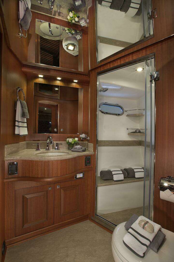 2026 Hampton 680 Endurance - Image 15